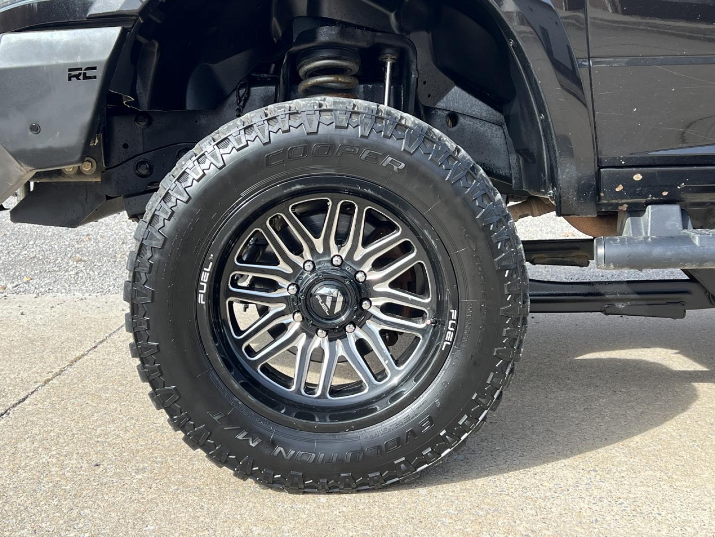 2016 BLACK /Black Leather RAM 2500 Laramie Crew Cab SWB 4WD (3C6UR5FJ5GG) with an 6.4L V8 engine, Automatic transmission, located at 2990 Old Orchard Rd., Jackson, MO, 63755, 37.354214, -89.612106 - 2016 Ram 2500HD Laramie 114xxx miles 4x4 6.4L V8 Automatic Leather Navigation Power/Heated/Cooled Seats Heated Rear Seats Heated Steering Wheel Backup Camera Bluetooth Remote Start Cruise Power Windows/Locks/Mirrors We have financing available and we accept trades! Fill out a credit a - Photo#40