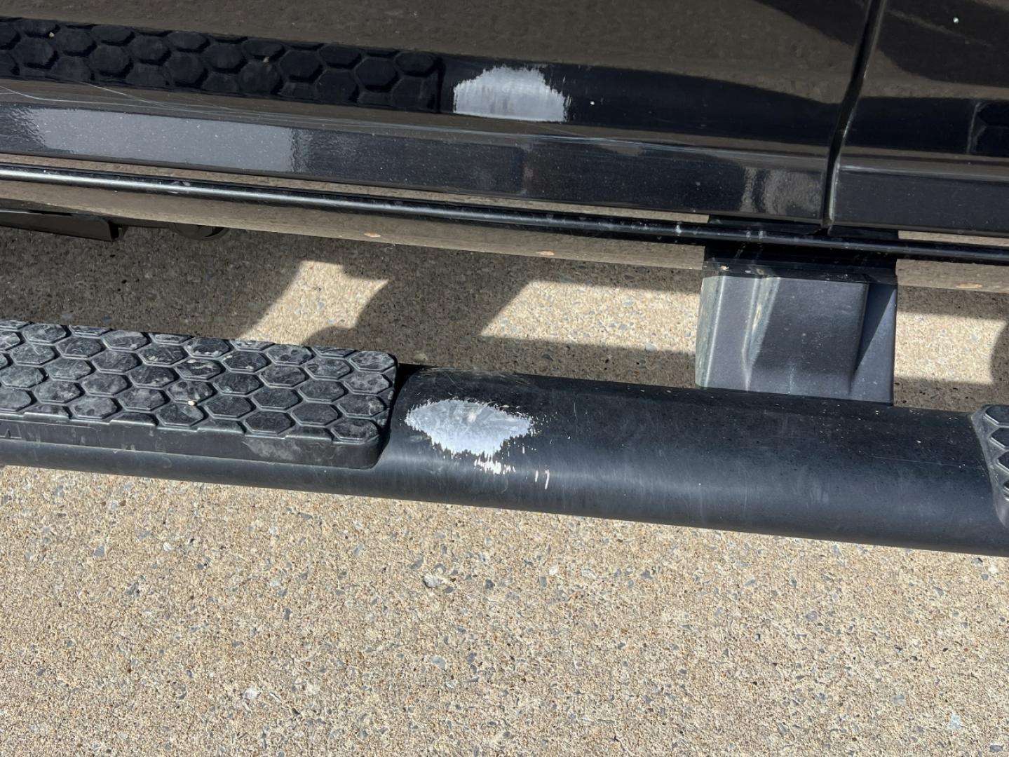 2016 BLACK /Black Leather RAM 2500 Laramie Crew Cab SWB 4WD (3C6UR5FJ5GG) with an 6.4L V8 engine, Automatic transmission, located at 2990 Old Orchard Rd., Jackson, MO, 63755, 37.354214, -89.612106 - 2016 Ram 2500HD Laramie 114xxx miles 4x4 6.4L V8 Automatic Leather Navigation Power/Heated/Cooled Seats Heated Rear Seats Heated Steering Wheel Backup Camera Bluetooth Remote Start Cruise Power Windows/Locks/Mirrors We have financing available and we accept trades! Fill out a credit a - Photo#45