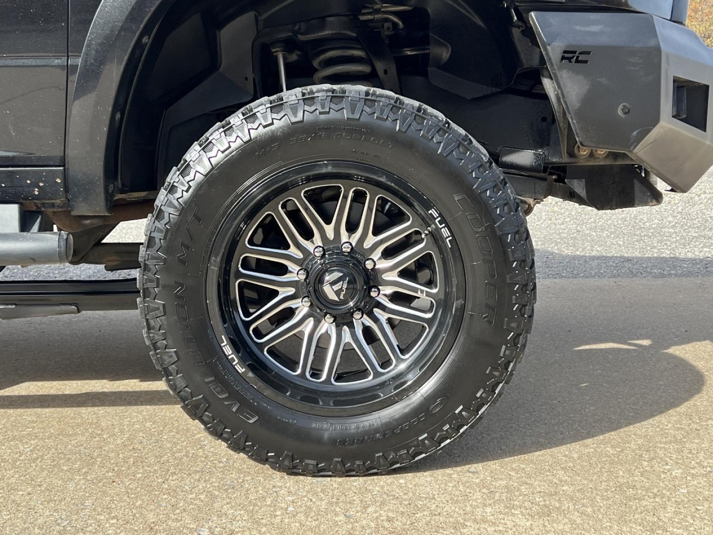 2016 BLACK /Black Leather RAM 2500 Laramie Crew Cab SWB 4WD (3C6UR5FJ5GG) with an 6.4L V8 engine, Automatic transmission, located at 2990 Old Orchard Rd., Jackson, MO, 63755, 37.354214, -89.612106 - 2016 Ram 2500HD Laramie 114xxx miles 4x4 6.4L V8 Automatic Leather Navigation Power/Heated/Cooled Seats Heated Rear Seats Heated Steering Wheel Backup Camera Bluetooth Remote Start Cruise Power Windows/Locks/Mirrors We have financing available and we accept trades! Fill out a credit a - Photo#43