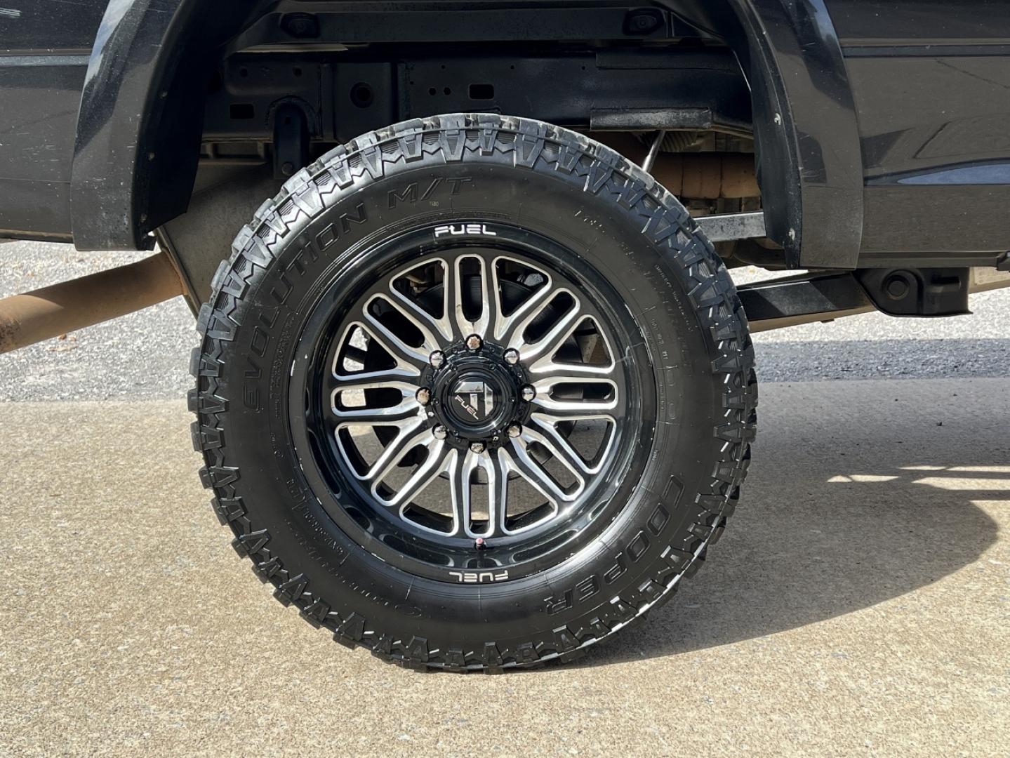 2016 BLACK /Black Leather RAM 2500 Laramie Crew Cab SWB 4WD (3C6UR5FJ5GG) with an 6.4L V8 engine, Automatic transmission, located at 2990 Old Orchard Rd., Jackson, MO, 63755, 37.354214, -89.612106 - 2016 Ram 2500HD Laramie 114xxx miles 4x4 6.4L V8 Automatic Leather Navigation Power/Heated/Cooled Seats Heated Rear Seats Heated Steering Wheel Backup Camera Bluetooth Remote Start Cruise Power Windows/Locks/Mirrors We have financing available and we accept trades! Fill out a credit a - Photo#42