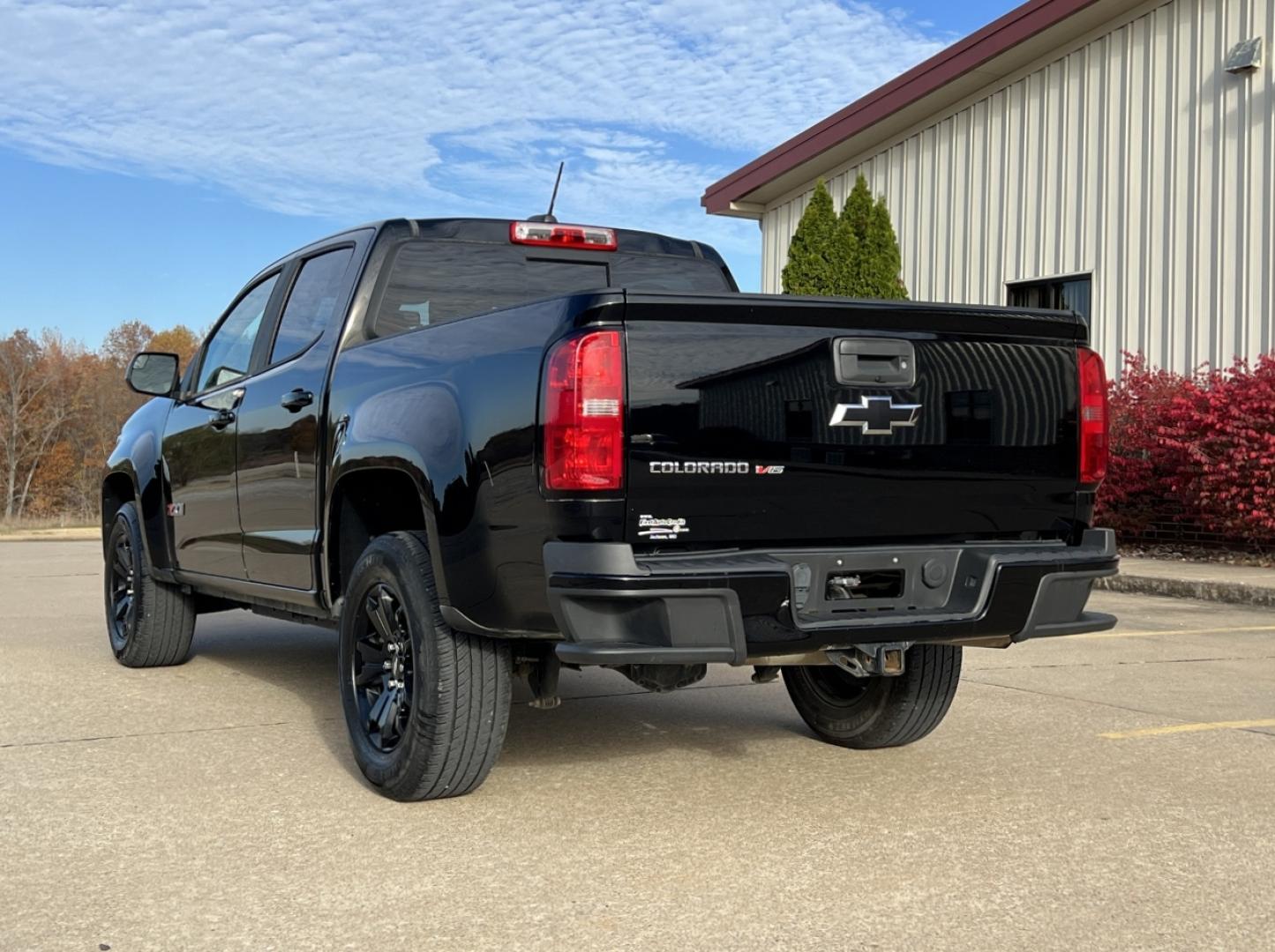 2018 BLACK /Black Leather Chevrolet Colorado Z71 Crew Cab 4WD Short Box (1GCGTDEN6J1) with an 3.6L V6 engine, Automatic transmission, located at 2990 Old Orchard Rd., Jackson, MO, 63755, 37.354214, -89.612106 - 2018 Chevrolet Colorado Z71 97xxx miles 4x4 3.6L V6 Automatic Leather Navigation Power/Heated Seats Backup Camera Bluetooth Remote Start Cruise Power Windows/Locks/Mirrors We have financing available and we accept trades! Fill out a credit application on our website or come by today! I - Photo#11