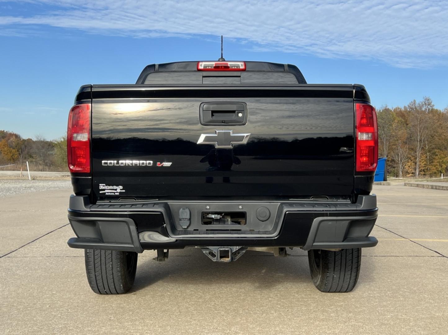 2018 BLACK /Black Leather Chevrolet Colorado Z71 Crew Cab 4WD Short Box (1GCGTDEN6J1) with an 3.6L V6 engine, Automatic transmission, located at 2990 Old Orchard Rd., Jackson, MO, 63755, 37.354214, -89.612106 - 2018 Chevrolet Colorado Z71 97xxx miles 4x4 3.6L V6 Automatic Leather Navigation Power/Heated Seats Backup Camera Bluetooth Remote Start Cruise Power Windows/Locks/Mirrors We have financing available and we accept trades! Fill out a credit application on our website or come by today! I - Photo#12