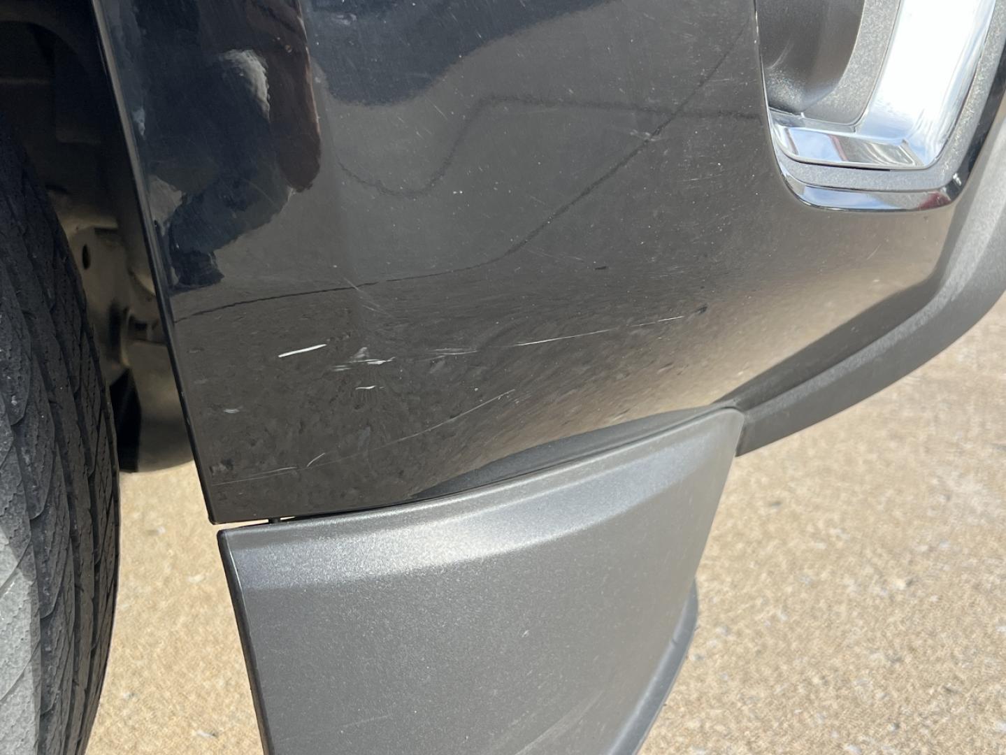 2018 BLACK /Black Leather Chevrolet Colorado Z71 Crew Cab 4WD Short Box (1GCGTDEN6J1) with an 3.6L V6 engine, Automatic transmission, located at 2990 Old Orchard Rd., Jackson, MO, 63755, 37.354214, -89.612106 - 2018 Chevrolet Colorado Z71 97xxx miles 4x4 3.6L V6 Automatic Leather Navigation Power/Heated Seats Backup Camera Bluetooth Remote Start Cruise Power Windows/Locks/Mirrors We have financing available and we accept trades! Fill out a credit application on our website or come by today! I - Photo#47