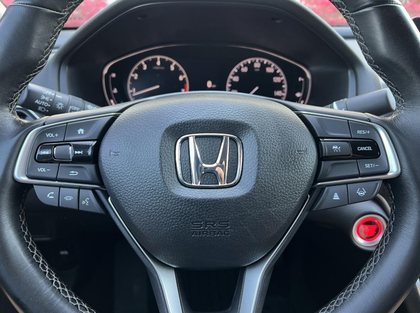 2021 WHITE /Black Leather Honda Accord EX-L (1HGCV1F56MA) with an 1.5L 4 Cyl. TURBO engine, Automatic transmission, located at 2990 Old Orchard Rd., Jackson, MO, 63755, 37.354214, -89.612106 - 2021 Honda Accord EX-L 1-Owner 91xxx miles Front Wheel Drive 1.5L 4 Cyl. Automatic Leather Backup Camera Power/Heated Seats Sunroof Bluetooth Remote Start Cruise Power Windows/Locks/Mirrors We have financing available and we accept trades! Fill out a credit application on our website o - Photo#23