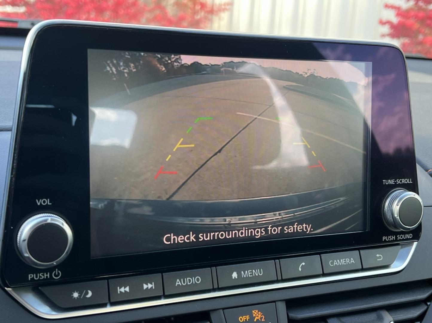 2020 GRAY /Black Leather Nissan Altima 2.5 SR (1N4BL4CV4LC) with an 2.5L 4 Cyl. engine, CVT transmission, located at 2990 Old Orchard Rd., Jackson, MO, 63755, 37.354214, -89.612106 - 2020 Nissan Altima SR 65xxx miles Front Wheel Drive 2.5L 4 Cyl. Automatic Leather Backup Camera Power Driver Seat Bluetooth Remote Start Cruise Power Windows/Locks/Mirrors We have financing available and we accept trades! Fill out a credit application on our website or come by today! If - Photo#2