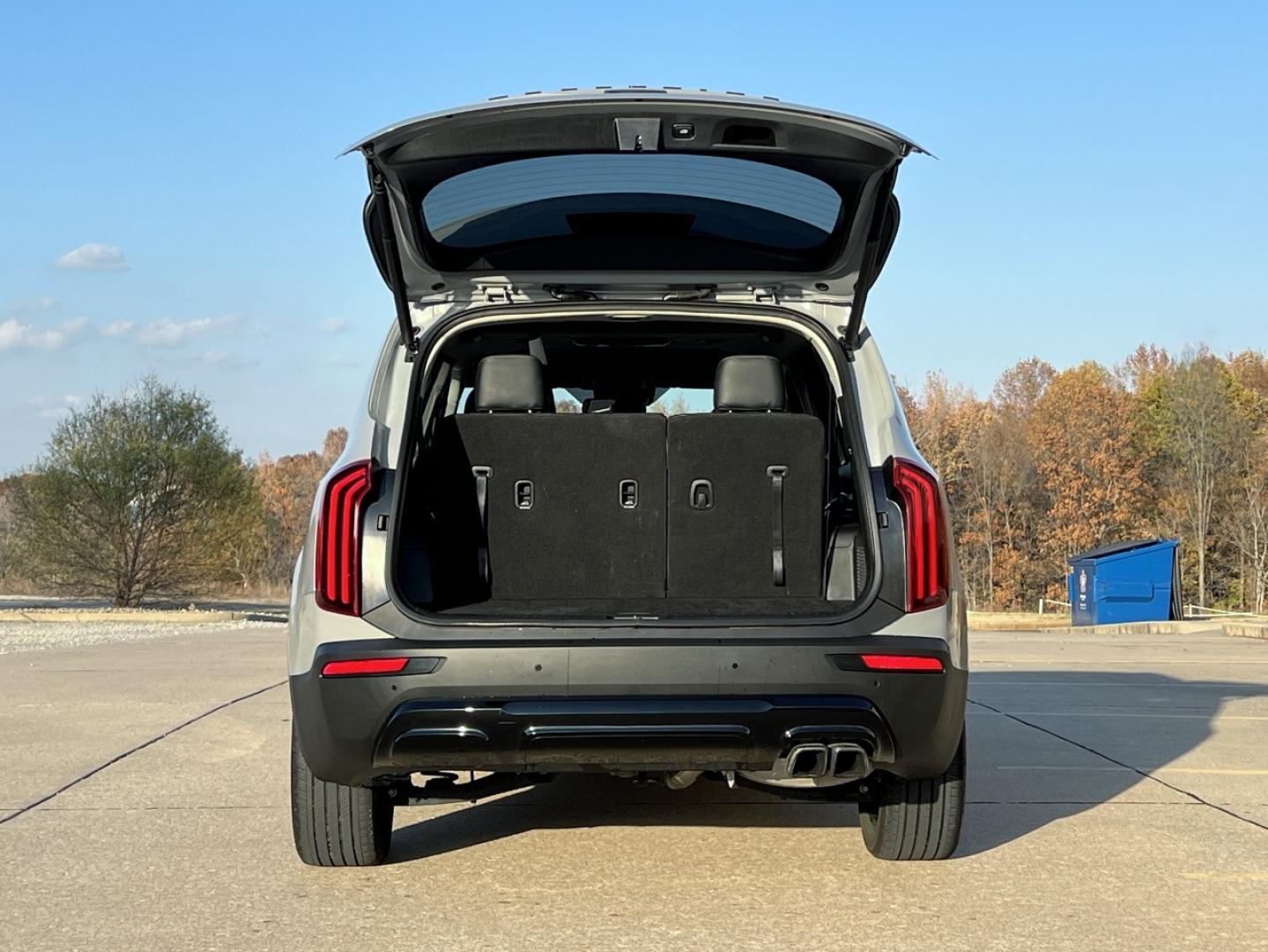 2022 GRAY /Black Leather Kia Telluride EX AWD (5XYP3DHC7NG) with an 3.8L V6 engine, Automatic transmission, located at 2990 Old Orchard Rd., Jackson, MO, 63755, 37.354214, -89.612106 - 2022 Kia Telluride EX 1-Owner 44xxx miles All Wheel Drive 3.8L V6 Automatic Leather 3rd Row Navigation Power/Heated/Cooled Seats Heated Steering Wheel Backup Camera Sunroof Bluetooth Remote Start Cruise Power Windows/Locks/Mirrors We have financing available and we accept trades! Fi - Photo#23