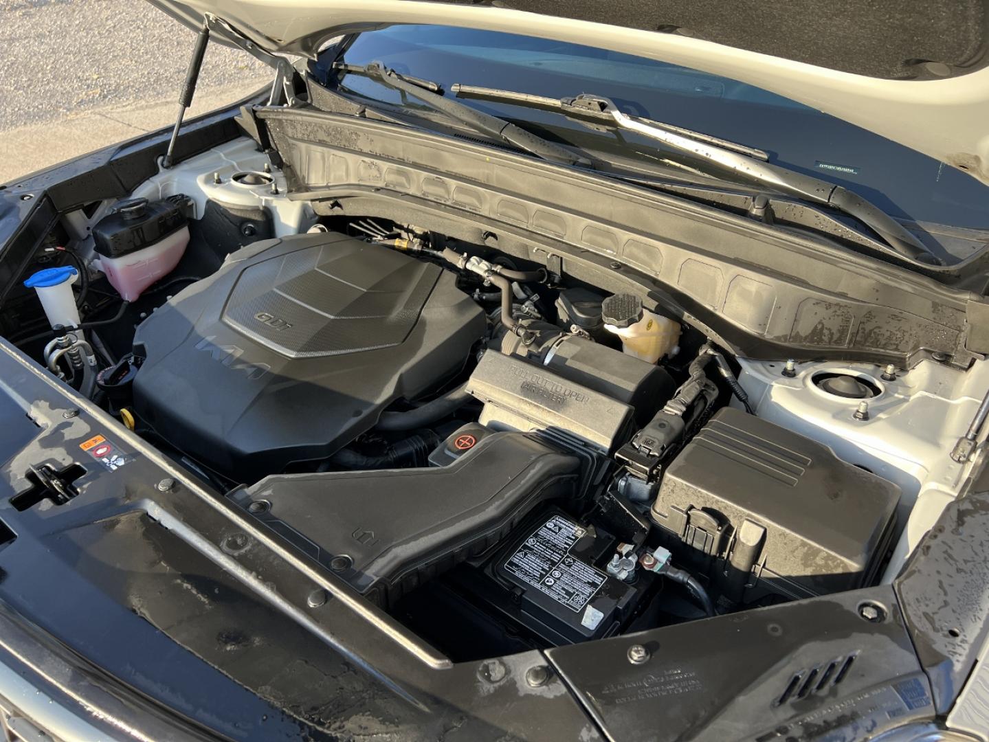 2022 GRAY /Black Leather Kia Telluride EX AWD (5XYP3DHC7NG) with an 3.8L V6 engine, Automatic transmission, located at 2990 Old Orchard Rd., Jackson, MO, 63755, 37.354214, -89.612106 - 2022 Kia Telluride EX 1-Owner 44xxx miles All Wheel Drive 3.8L V6 Automatic Leather 3rd Row Navigation Power/Heated/Cooled Seats Heated Steering Wheel Backup Camera Sunroof Bluetooth Remote Start Cruise Power Windows/Locks/Mirrors We have financing available and we accept trades! Fi - Photo#40