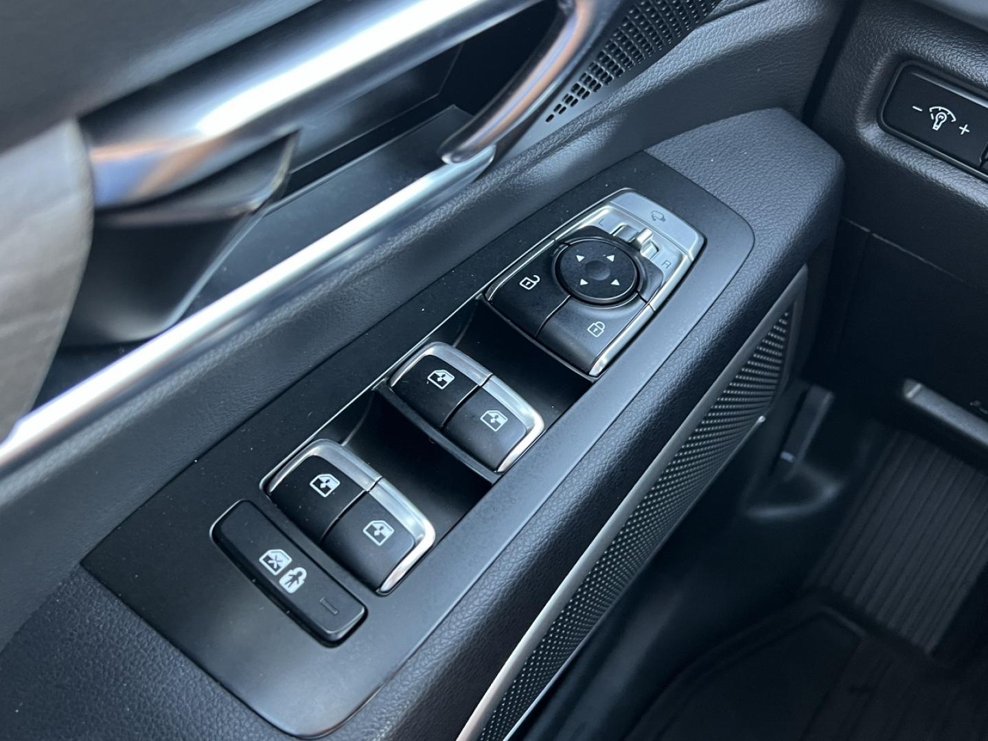 2022 GRAY /Black Leather Kia Telluride EX AWD (5XYP3DHC7NG) with an 3.8L V6 engine, Automatic transmission, located at 2990 Old Orchard Rd., Jackson, MO, 63755, 37.354214, -89.612106 - 2022 Kia Telluride EX 1-Owner 44xxx miles All Wheel Drive 3.8L V6 Automatic Leather 3rd Row Navigation Power/Heated/Cooled Seats Heated Steering Wheel Backup Camera Sunroof Bluetooth Remote Start Cruise Power Windows/Locks/Mirrors We have financing available and we accept trades! Fi - Photo#33