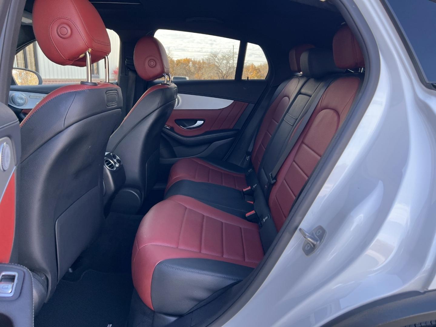 2019 WHITE /Red Leather Mercedes-Benz GLC-Class GLC300 4MATIC (WDC0J4KB3KF) with an 2.0L 4 Cyl. TURBO engine, Automatic transmission, located at 2990 Old Orchard Rd., Jackson, MO, 63755, 37.354214, -89.612106 - 2019 Mercedes-Benz GLC 300 4MATIC 1-Owner 89xxx miles All Wheel Drive 2.0L 4 Cyl. Automatic Leather Navigation Capability Backup Camera Power/Heated Seats Sunroof Bluetooth Cruise Power Windows/Locks/Mirrors We have financing available and we accept trades! Fill out a credit applicatio - Photo#17