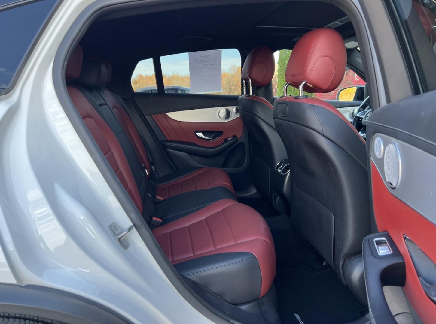 2019 WHITE /Red Leather Mercedes-Benz GLC-Class GLC300 4MATIC (WDC0J4KB3KF) with an 2.0L 4 Cyl. TURBO engine, Automatic transmission, located at 2990 Old Orchard Rd., Jackson, MO, 63755, 37.354214, -89.612106 - 2019 Mercedes-Benz GLC 300 4MATIC 1-Owner 89xxx miles All Wheel Drive 2.0L 4 Cyl. Automatic Leather Navigation Capability Backup Camera Power/Heated Seats Sunroof Bluetooth Cruise Power Windows/Locks/Mirrors We have financing available and we accept trades! Fill out a credit applicatio - Photo#18