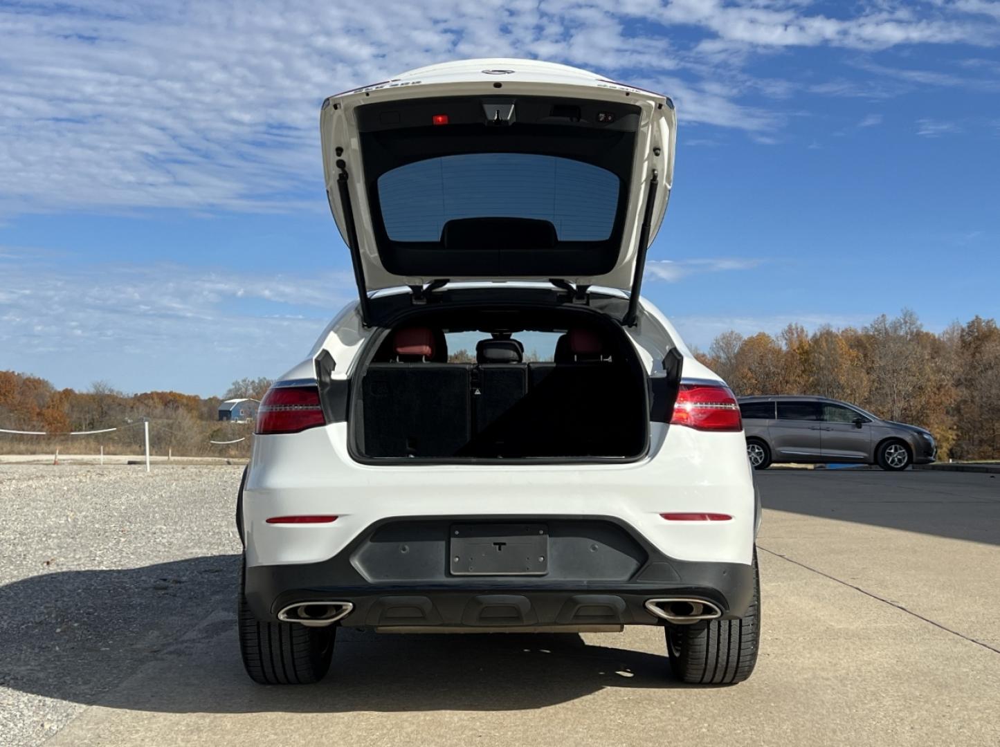 2019 WHITE /Red Leather Mercedes-Benz GLC-Class GLC300 4MATIC (WDC0J4KB3KF) with an 2.0L 4 Cyl. TURBO engine, Automatic transmission, located at 2990 Old Orchard Rd., Jackson, MO, 63755, 37.354214, -89.612106 - 2019 Mercedes-Benz GLC 300 4MATIC 1-Owner 89xxx miles All Wheel Drive 2.0L 4 Cyl. Automatic Leather Navigation Capability Backup Camera Power/Heated Seats Sunroof Bluetooth Cruise Power Windows/Locks/Mirrors We have financing available and we accept trades! Fill out a credit applicatio - Photo#19