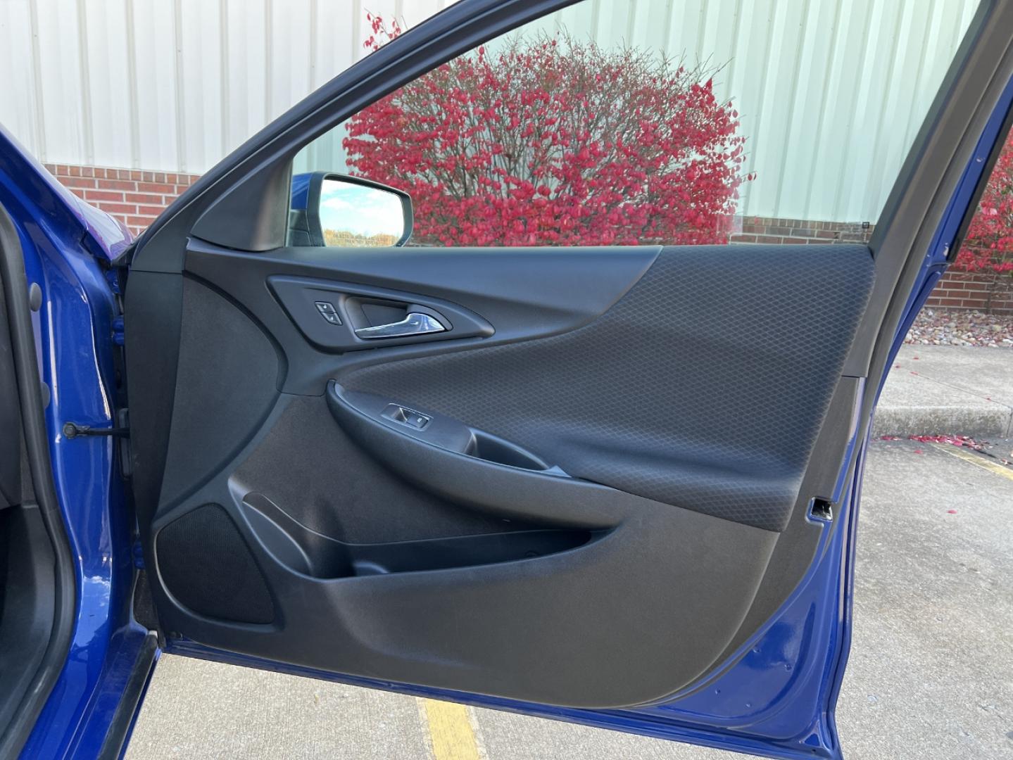 2023 BLUE /Black Cloth Chevrolet Malibu 1LT (1G1ZD5STXPF) with an 1.5L 4 Cyl. engine, Automatic transmission, located at 2990 Old Orchard Rd., Jackson, MO, 63755, 37.354214, -89.612106 - 2023 Chevrolet Malibu LT 1-Owner 69xxx miles Front Wheel Drive 1.5L 4 Cyl. Automatic Backup Camera Heated Seats Power Driver Seat Bluetooth Remote Start Cruise Power Windows/Locks/Mirrors We have financing available and we accept trades! Fill out a credit application on our website or c - Photo#15