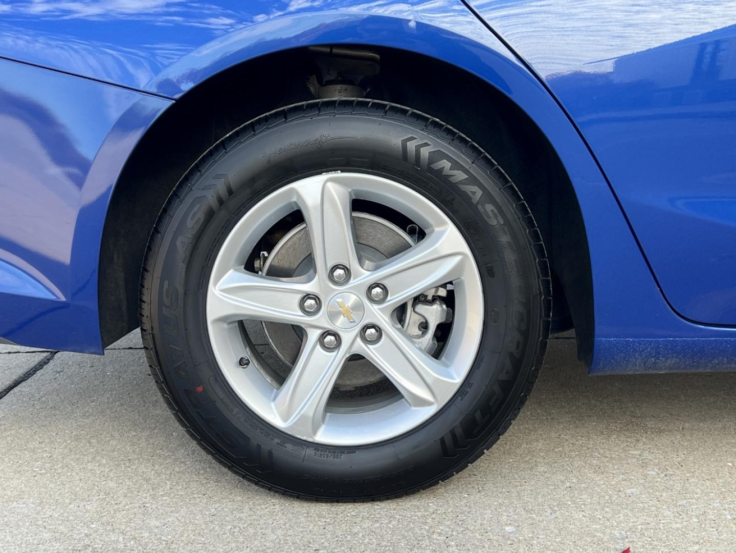 2023 BLUE /Black Cloth Chevrolet Malibu 1LT (1G1ZD5STXPF) with an 1.5L 4 Cyl. engine, Automatic transmission, located at 2990 Old Orchard Rd., Jackson, MO, 63755, 37.354214, -89.612106 - 2023 Chevrolet Malibu LT 1-Owner 69xxx miles Front Wheel Drive 1.5L 4 Cyl. Automatic Backup Camera Heated Seats Power Driver Seat Bluetooth Remote Start Cruise Power Windows/Locks/Mirrors We have financing available and we accept trades! Fill out a credit application on our website or c - Photo#38