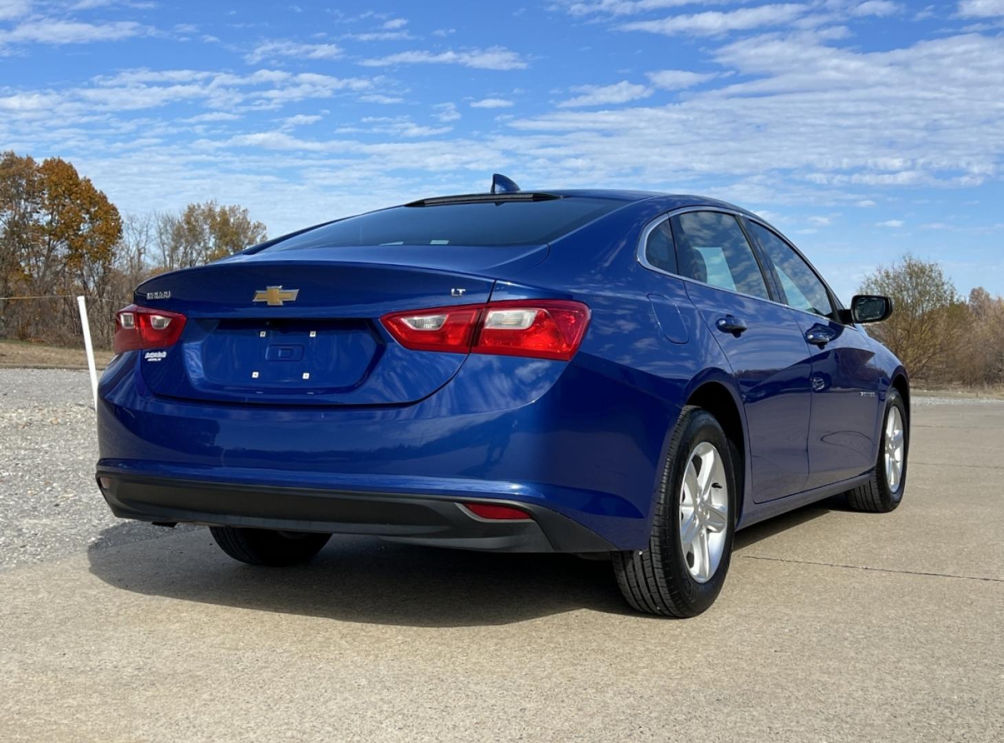 2023 BLUE /Black Cloth Chevrolet Malibu 1LT (1G1ZD5STXPF) with an 1.5L 4 Cyl. engine, Automatic transmission, located at 2990 Old Orchard Rd., Jackson, MO, 63755, 37.354214, -89.612106 - 2023 Chevrolet Malibu LT 1-Owner 69xxx miles Front Wheel Drive 1.5L 4 Cyl. Automatic Backup Camera Heated Seats Power Driver Seat Bluetooth Remote Start Cruise Power Windows/Locks/Mirrors We have financing available and we accept trades! Fill out a credit application on our website or c - Photo#9