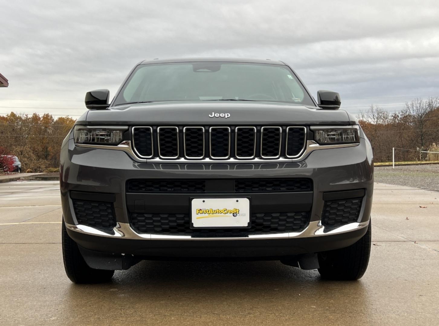 2022 GRAY /Black Cloth Jeep Grand Cherokee L Laredo 4WD (1C4RJKAG5N8) with an 3.6L V6 engine, Automatic transmission, located at 2990 Old Orchard Rd., Jackson, MO, 63755, 37.354214, -89.612106 - 2022 Jeep Grand Cherokee L Laredo 1-Owner 60xxx miles 4 Wheel Drive 3.6L V6 Automatic 3rd Row Backup Camera Heated Seats Power Driver Seat Heated Steering Wheel Sunroof Bluetooth Remote Start Cruise Power Windows/Locks/Mirrors We have financing available and we accept trades! Fill ou - Photo#13