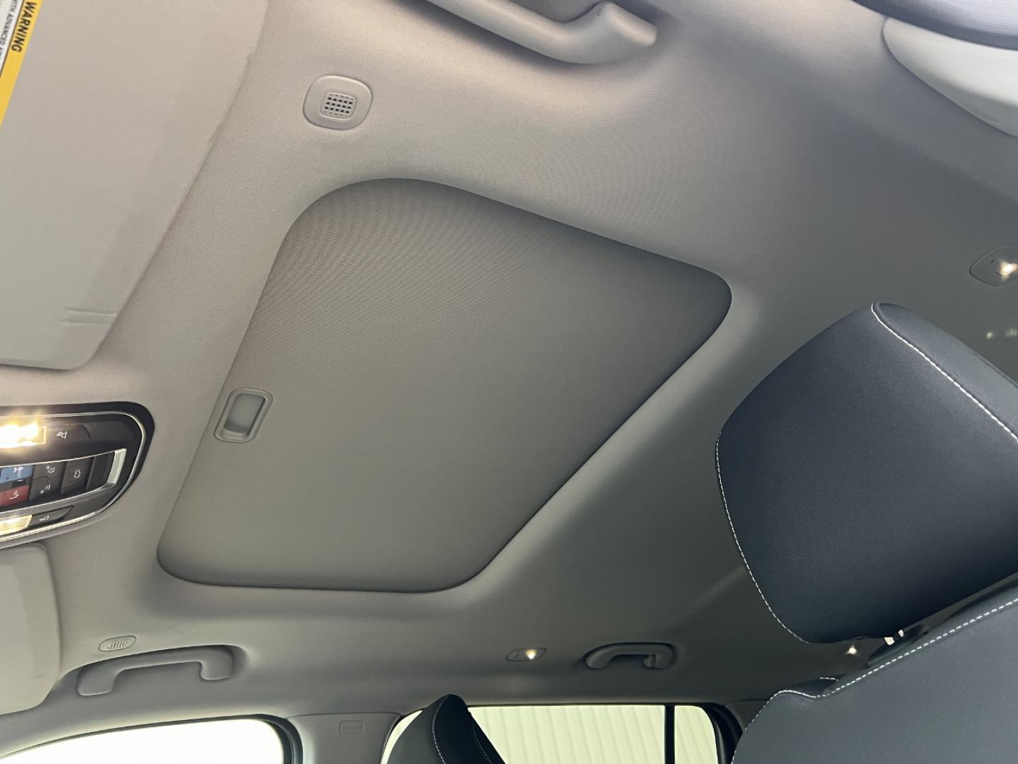 2022 GRAY /Black Cloth Jeep Grand Cherokee L Laredo 4WD (1C4RJKAG5N8) with an 3.6L V6 engine, Automatic transmission, located at 2990 Old Orchard Rd., Jackson, MO, 63755, 37.354214, -89.612106 - 2022 Jeep Grand Cherokee L Laredo 1-Owner 60xxx miles 4 Wheel Drive 3.6L V6 Automatic 3rd Row Backup Camera Heated Seats Power Driver Seat Heated Steering Wheel Sunroof Bluetooth Remote Start Cruise Power Windows/Locks/Mirrors We have financing available and we accept trades! Fill ou - Photo#4