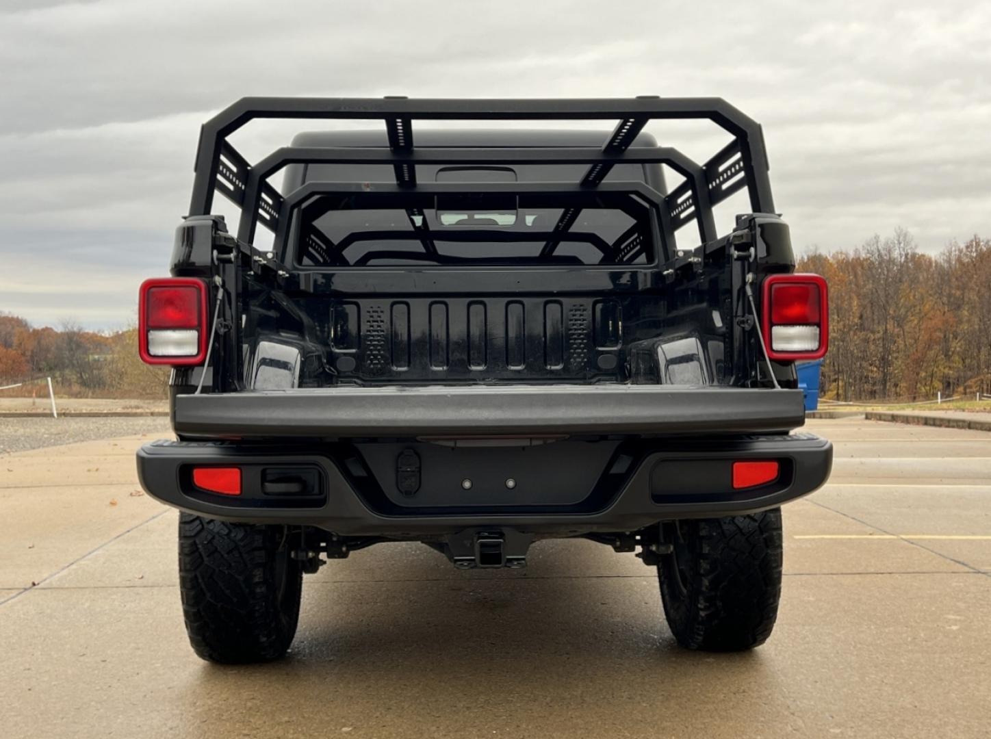 2021 BLACK /Black Leather Jeep Gladiator Overland (1C6HJTFG3ML) with an 3.6L V6 engine, Automatic transmission, located at 2990 Old Orchard Rd., Jackson, MO, 63755, 37.354214, -89.612106 - 2021 Jeep Gladiator Overland 1-Owner 98xxx miles 4x4 3.6L V6 Automatic Leather New Tires Navigation Heated Seats Heated Steering Wheel Backup Camera Bluetooth Remote Start Cruise Power Windows/Locks/Mirrors We have financing available and we accept trades! Fill out a credit applicati - Photo#21