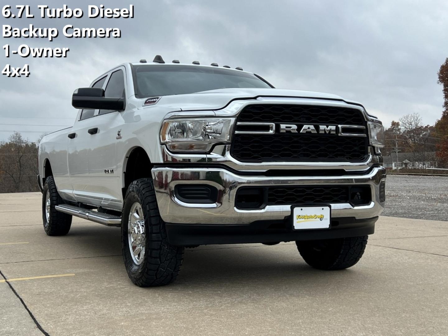 2022 WHITE /Gray Cloth RAM 2500 Tradesman Crew Cab LWB 4WD (3C6UR5HL8NG) with an 6.7L I6 TURBO DIESEL engine, Automatic transmission, located at 2990 Old Orchard Rd., Jackson, MO, 63755, 37.354214, -89.612106 - 2022 Ram 2500 Heavy Duty Tradesman 1-Owner 213xxx miles 4x4 6.7L I6 Turbo Diesel Automatic Backup Camera Bluetooth Cruise Power Windows/Locks/Mirrors We have financing available and we accept trades! Fill out a credit application on our website or come by today! If you have any questions, - Photo#0