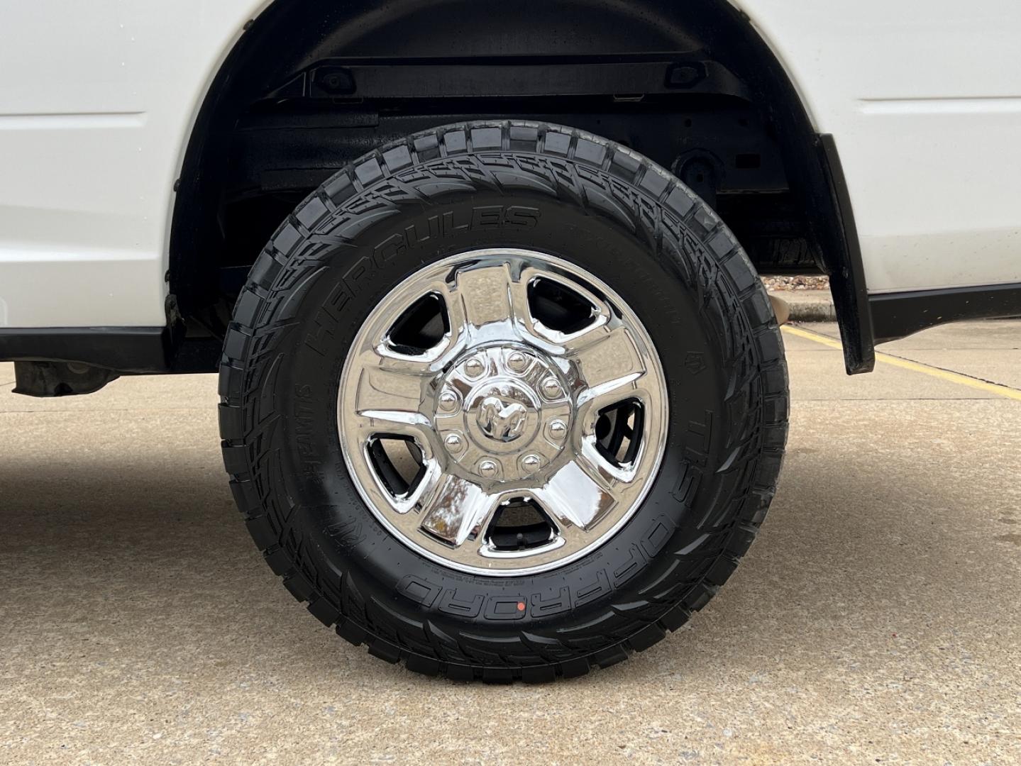 2022 WHITE /Gray Cloth RAM 2500 Tradesman Crew Cab LWB 4WD (3C6UR5HL8NG) with an 6.7L I6 TURBO DIESEL engine, Automatic transmission, located at 2990 Old Orchard Rd., Jackson, MO, 63755, 37.354214, -89.612106 - 2022 Ram 2500 Heavy Duty Tradesman 1-Owner 213xxx miles 4x4 6.7L I6 Turbo Diesel Automatic Backup Camera Bluetooth Cruise Power Windows/Locks/Mirrors We have financing available and we accept trades! Fill out a credit application on our website or come by today! If you have any questions, - Photo#32