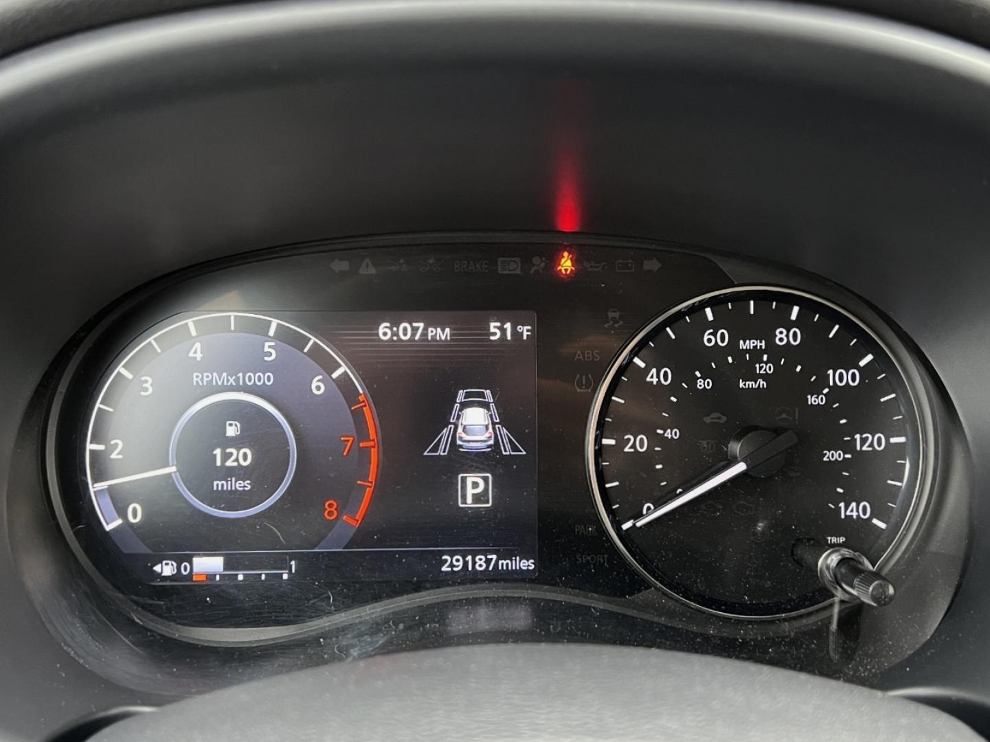 2024 Orange /Black Cloth Nissan Kicks SR (3N1CP5DV5RL) with an 1.6L 4 Cyl. engine, CVT transmission, located at 2990 Old Orchard Rd., Jackson, MO, 63755, 37.354214, -89.612106 - 2024 Nissan Kicks SR 1-Owner 29xxx miles Front Wheel Drive 1.6L 4 Cyl. Automatic Backup Camera Bluetooth Remote Start Cruise Power Windows/Locks/Mirrors We have financing available and we accept trades! Fill out a credit application on our website or come by today! If you have any questi - Photo#1