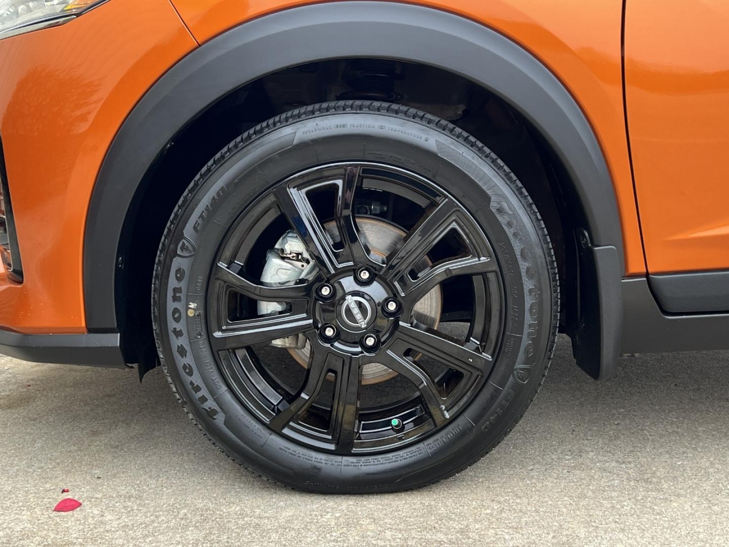 2024 Orange /Black Cloth Nissan Kicks SR (3N1CP5DV5RL) with an 1.6L 4 Cyl. engine, CVT transmission, located at 2990 Old Orchard Rd., Jackson, MO, 63755, 37.354214, -89.612106 - 2024 Nissan Kicks SR 1-Owner 29xxx miles Front Wheel Drive 1.6L 4 Cyl. Automatic Backup Camera Bluetooth Remote Start Cruise Power Windows/Locks/Mirrors We have financing available and we accept trades! Fill out a credit application on our website or come by today! If you have any questi - Photo#32