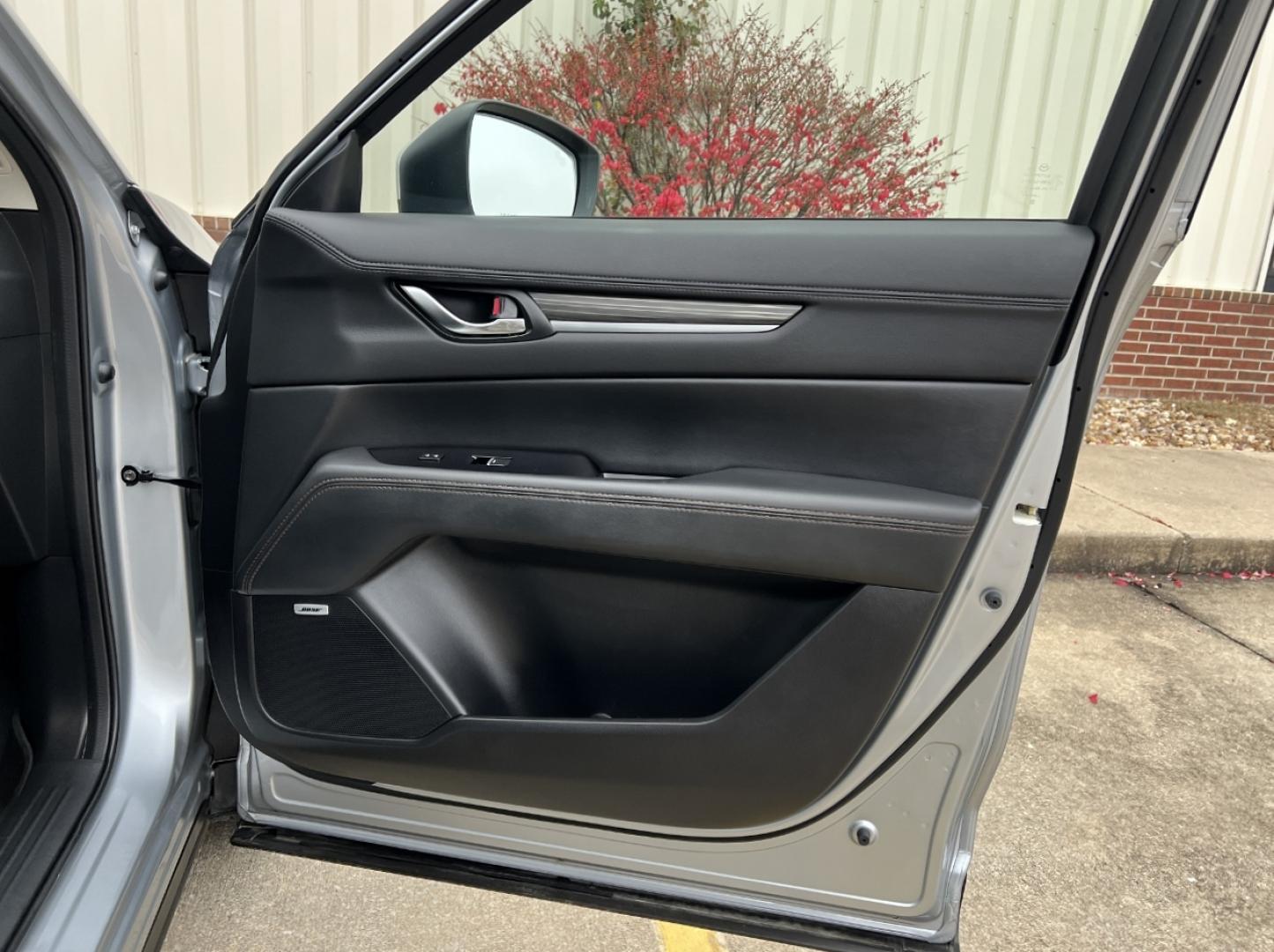 2021 SILVER /Black Leather Mazda CX-5 Grand Touring Reserve AWD (JM3KFBAYXM0) with an 2.5L 4 Cyl. engine, Automatic transmission, located at 2990 Old Orchard Rd., Jackson, MO, 63755, 37.354214, -89.612106 - 2021 Mazda CX-5 Grand Touring Reserve 56xxx miles All Wheel Drive 2.5L 4 Cyl. Automatic Leather Navigation Capability Power/Heated/Cooled Seats Heated Steering Wheel Backup Camera Sunroof Heads Up Display Bluetooth Cruise Power Windows/Locks/Mirrors We have financing available and we - Photo#15