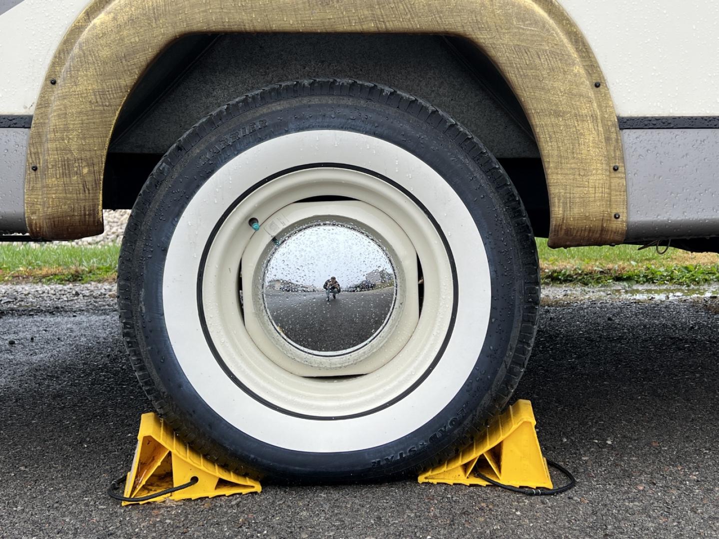 2018 TAN Gulf Stream Coach, Inc 19RBS - (1NL1DTK21J1) , located at 2990 Old Orchard Rd., Jackson, MO, 63755, 37.354214, -89.612106 - We have financing available and we accept trades! Fill out a credit application on our website or come by today! If you have any questions, give us a call at (573) 204-7777 or visit our website at firstautocredit.com. - Photo#26