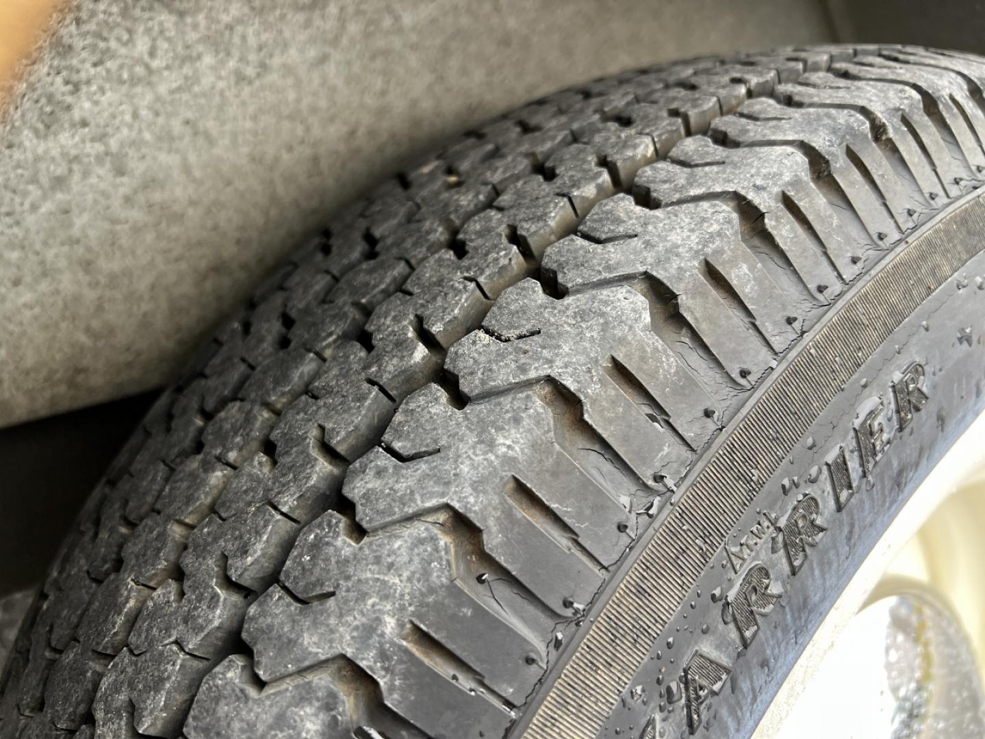 2018 TAN Gulf Stream Coach, Inc 19RBS - (1NL1DTK21J1) , located at 2990 Old Orchard Rd., Jackson, MO, 63755, 37.354214, -89.612106 - We have financing available and we accept trades! Fill out a credit application on our website or come by today! If you have any questions, give us a call at (573) 204-7777 or visit our website at firstautocredit.com. - Photo#25