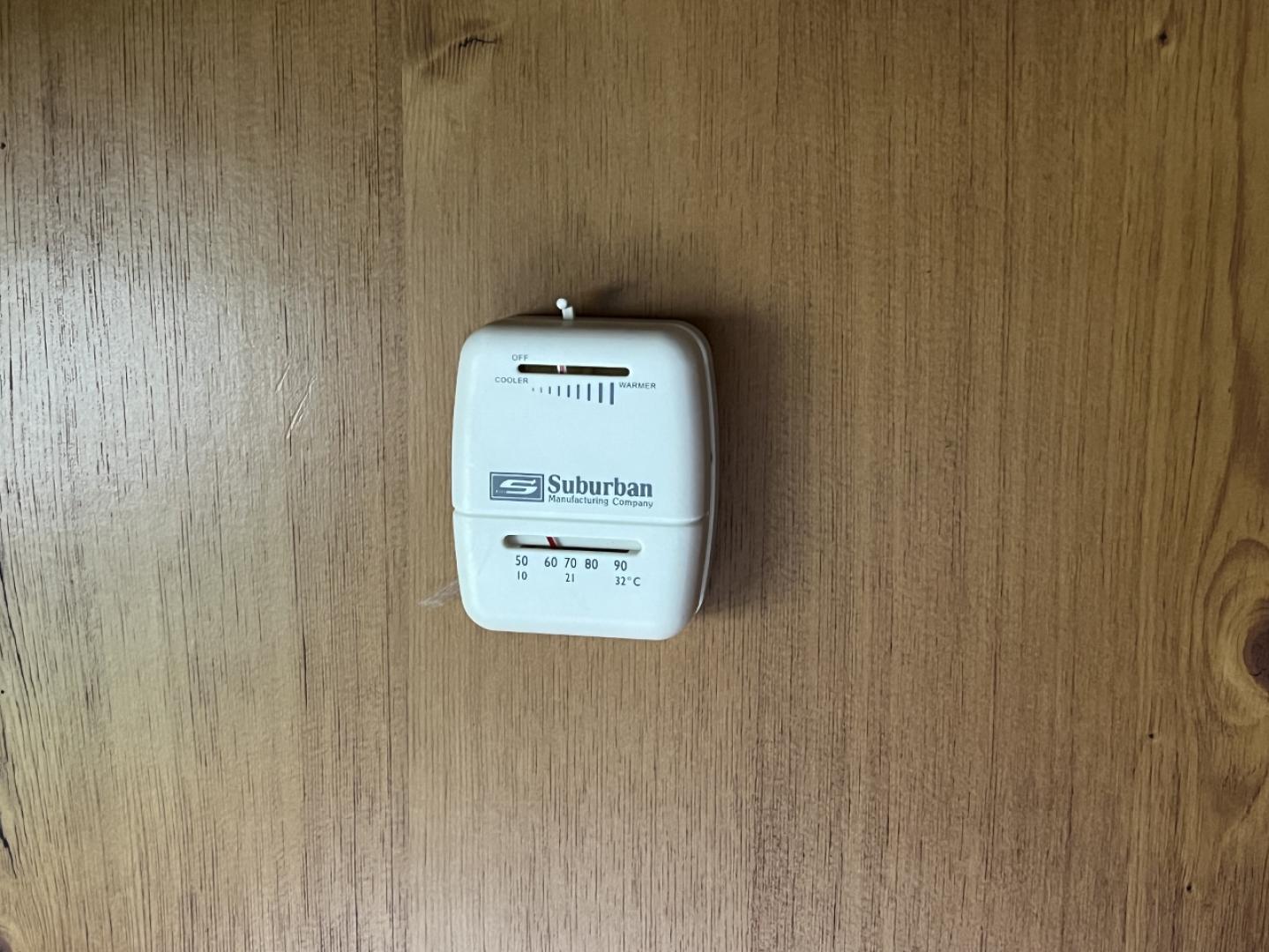 2018 TAN Gulf Stream Coach, Inc 19RBS - (1NL1DTK21J1) , located at 2990 Old Orchard Rd., Jackson, MO, 63755, 37.354214, -89.612106 - We have financing available and we accept trades! Fill out a credit application on our website or come by today! If you have any questions, give us a call at (573) 204-7777 or visit our website at firstautocredit.com. - Photo#17