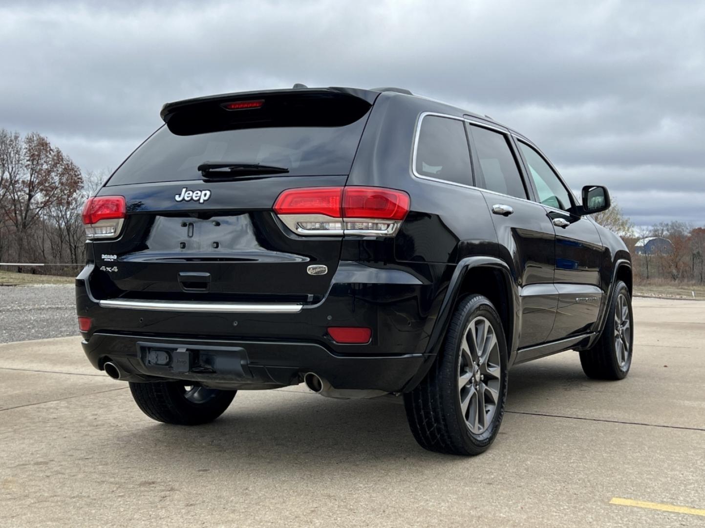 2017 BLACK /Black Leather Jeep Grand Cherokee Overland 4WD (1C4RJFCG9HC) with an 3.6L V6 engine, Automatic transmission, located at 2990 Old Orchard Rd., Jackson, MO, 63755, 37.354214, -89.612106 - 2017 Jeep Grand Cherokee Overland 1-Owner Only 75xxx miles 4 Wheel Drive 3.6L V6 Automatic Leather Navigation Power/Heated/Cooled Seats Heated Rear Seats Heated Steering Wheel Backup Camera Sunroof Bluetooth Remote Start Cruise Power Windows/Locks/Mirrors We have financing available - Photo#13