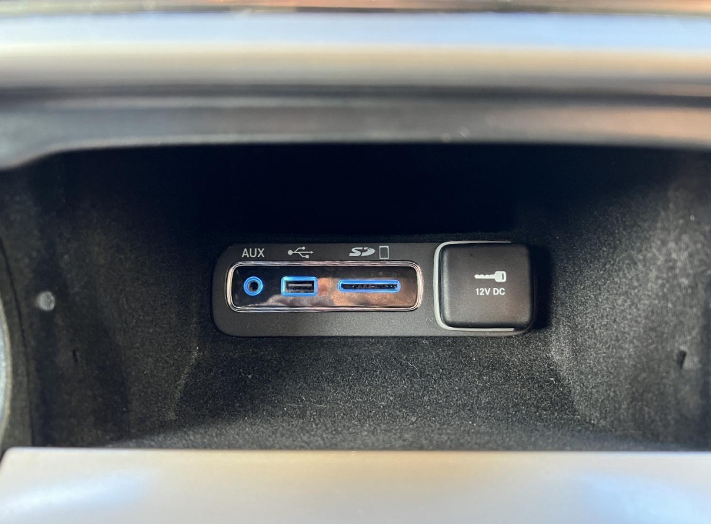 2017 BLACK /Black Leather Jeep Grand Cherokee Overland 4WD (1C4RJFCG9HC) with an 3.6L V6 engine, Automatic transmission, located at 2990 Old Orchard Rd., Jackson, MO, 63755, 37.354214, -89.612106 - 2017 Jeep Grand Cherokee Overland 1-Owner Only 75xxx miles 4 Wheel Drive 3.6L V6 Automatic Leather Navigation Power/Heated/Cooled Seats Heated Rear Seats Heated Steering Wheel Backup Camera Sunroof Bluetooth Remote Start Cruise Power Windows/Locks/Mirrors We have financing available - Photo#32