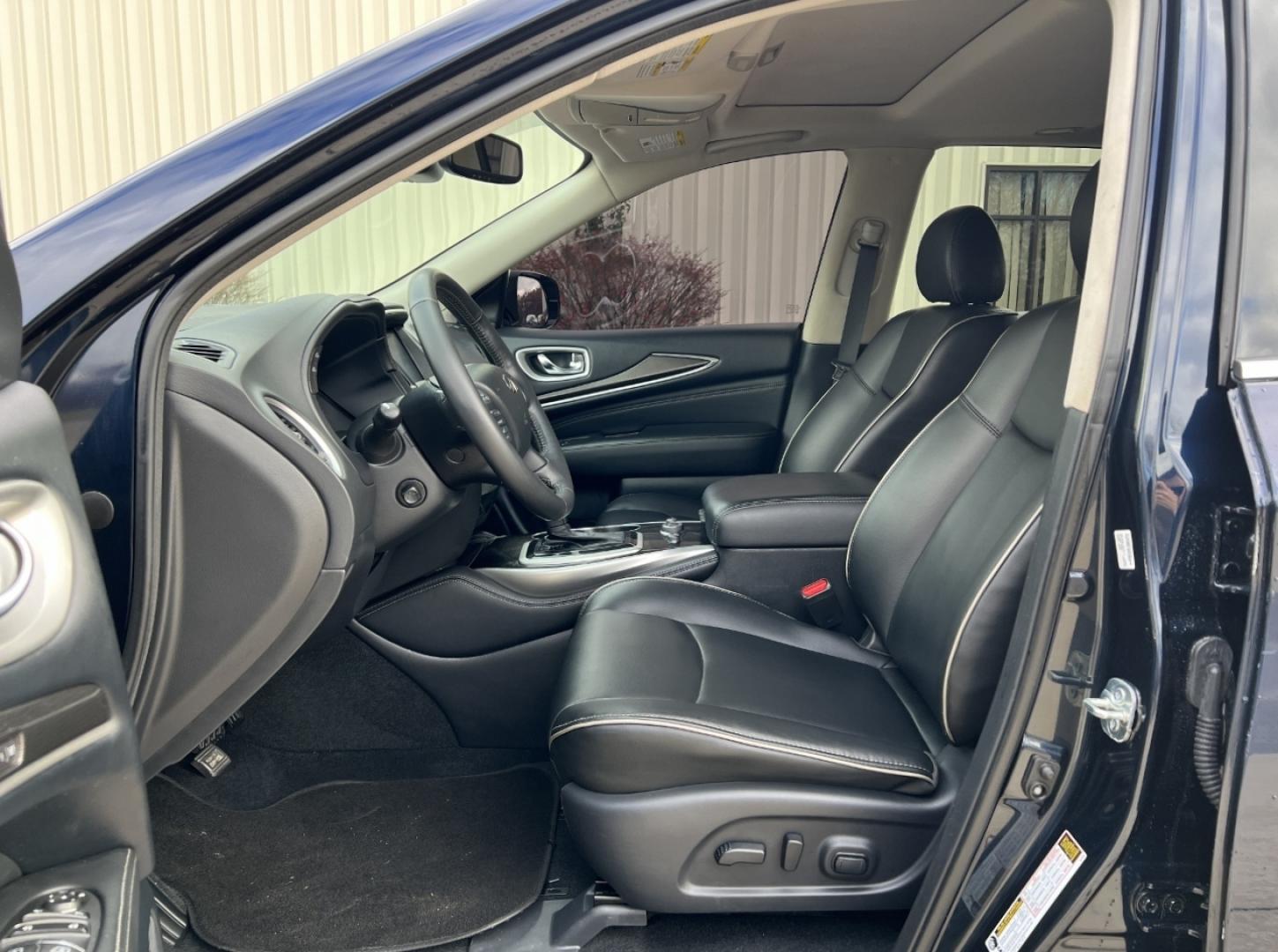 2020 BLUE /Black Leather Infiniti QX60 Luxe AWD (5N1DL0MM6LC) with an 3.5L V6 engine, CVT transmission, located at 2990 Old Orchard Rd., Jackson, MO, 63755, 37.354214, -89.612106 - 2020 Infiniti QX60 Luxe 72xxx miles All Wheel Drive 3.5L V6 Automatic Leather 3rd Row Backup Camera Power/Heated Seats Sunroof Bluetooth Remote Start Cruise Power Windows/Locks/Mirrors We have financing available and we accept trades! Fill out a credit application on our website or com - Photo#15