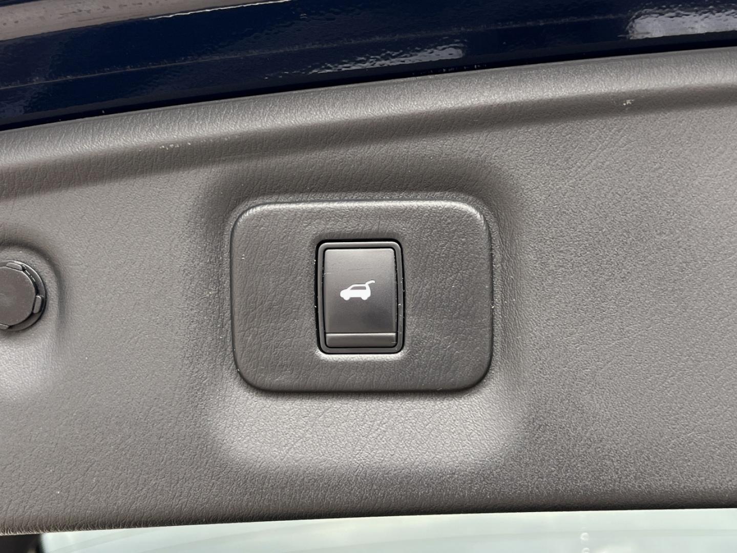 2020 BLUE /Black Leather Infiniti QX60 Luxe AWD (5N1DL0MM6LC) with an 3.5L V6 engine, CVT transmission, located at 2990 Old Orchard Rd., Jackson, MO, 63755, 37.354214, -89.612106 - 2020 Infiniti QX60 Luxe 72xxx miles All Wheel Drive 3.5L V6 Automatic Leather 3rd Row Backup Camera Power/Heated Seats Sunroof Bluetooth Remote Start Cruise Power Windows/Locks/Mirrors We have financing available and we accept trades! Fill out a credit application on our website or com - Photo#23