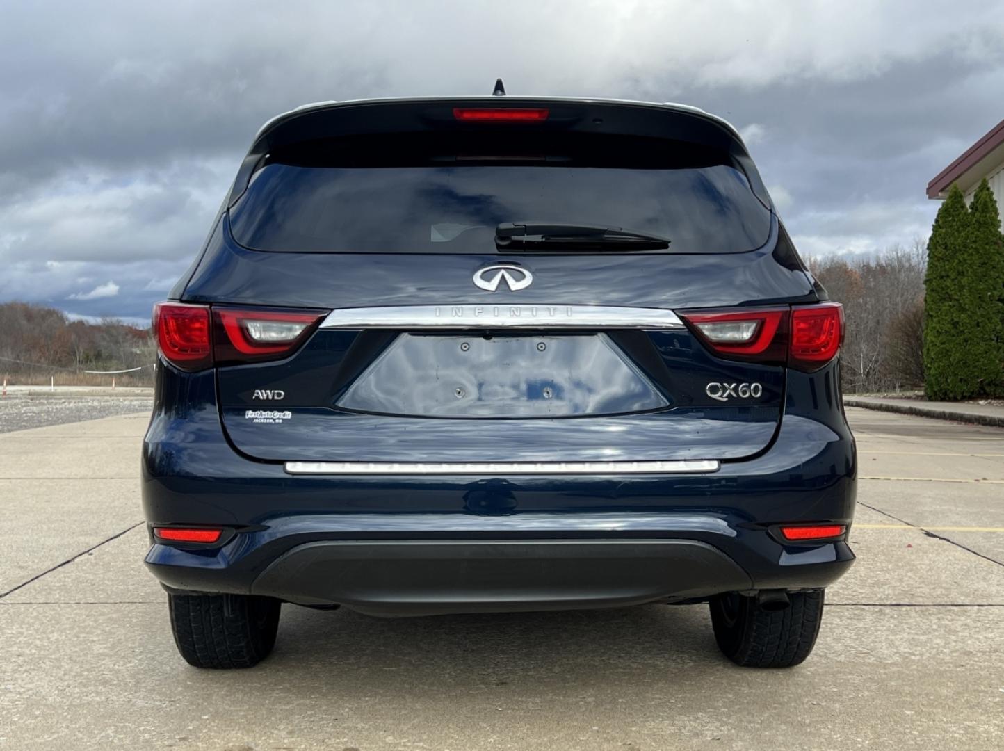 2020 BLUE /Black Leather Infiniti QX60 Luxe AWD (5N1DL0MM6LC) with an 3.5L V6 engine, CVT transmission, located at 2990 Old Orchard Rd., Jackson, MO, 63755, 37.354214, -89.612106 - 2020 Infiniti QX60 Luxe 72xxx miles All Wheel Drive 3.5L V6 Automatic Leather 3rd Row Backup Camera Power/Heated Seats Sunroof Bluetooth Remote Start Cruise Power Windows/Locks/Mirrors We have financing available and we accept trades! Fill out a credit application on our website or com - Photo#12