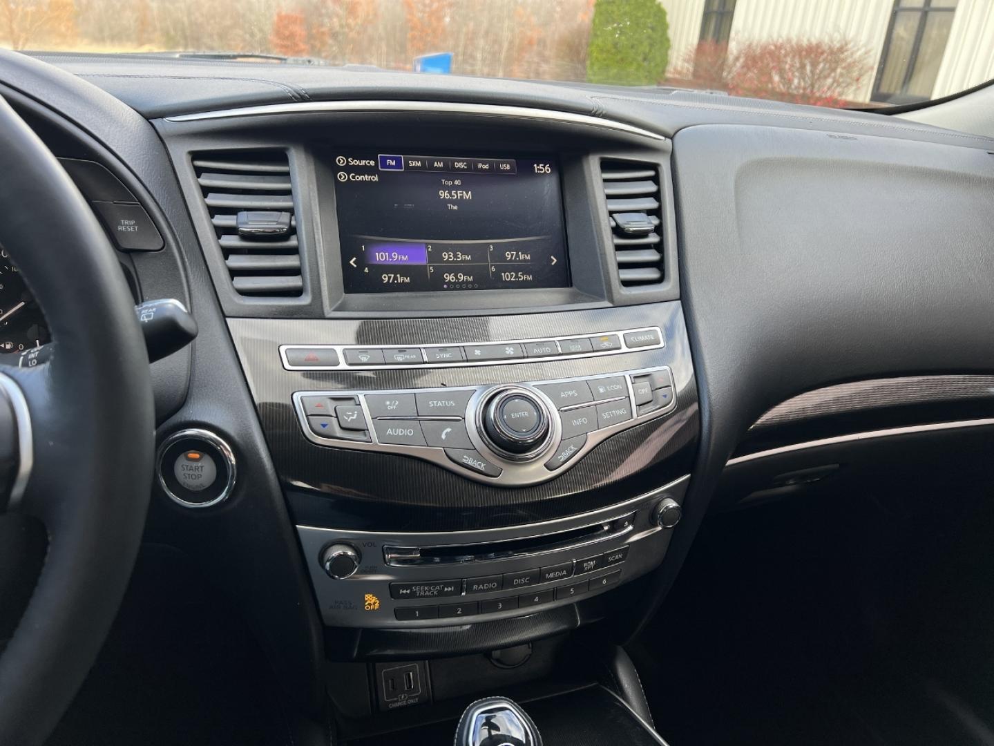 2020 BLUE /Black Leather Infiniti QX60 Luxe AWD (5N1DL0MM6LC) with an 3.5L V6 engine, CVT transmission, located at 2990 Old Orchard Rd., Jackson, MO, 63755, 37.354214, -89.612106 - 2020 Infiniti QX60 Luxe 72xxx miles All Wheel Drive 3.5L V6 Automatic Leather 3rd Row Backup Camera Power/Heated Seats Sunroof Bluetooth Remote Start Cruise Power Windows/Locks/Mirrors We have financing available and we accept trades! Fill out a credit application on our website or com - Photo#28