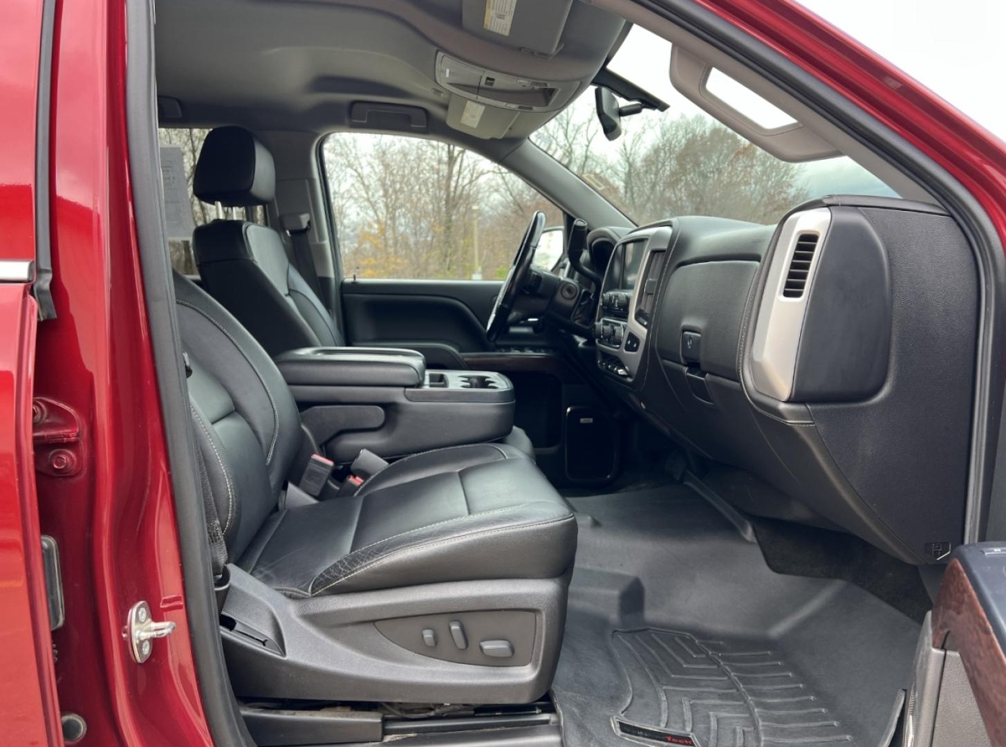 2018 MAROON /Black Leather GMC Sierra 1500 SLT Crew Cab Short Box 4WD (3GTU2NEC1JG) with an 5.3L V8 engine, Automatic transmission, located at 2990 Old Orchard Rd., Jackson, MO, 63755, 37.354214, -89.612106 - 2018 GMC Sierra 1500 SLT 1-Owner 151xxx miles 4x4 5.3L V8 Automatic Leather Navigation Power/Heated Seats Backup Camera Bluetooth Remote Start Cruise Power Windows/Locks/Mirrors We have financing available and we accept trades! Fill out a credit application on our website or come by to - Photo#17