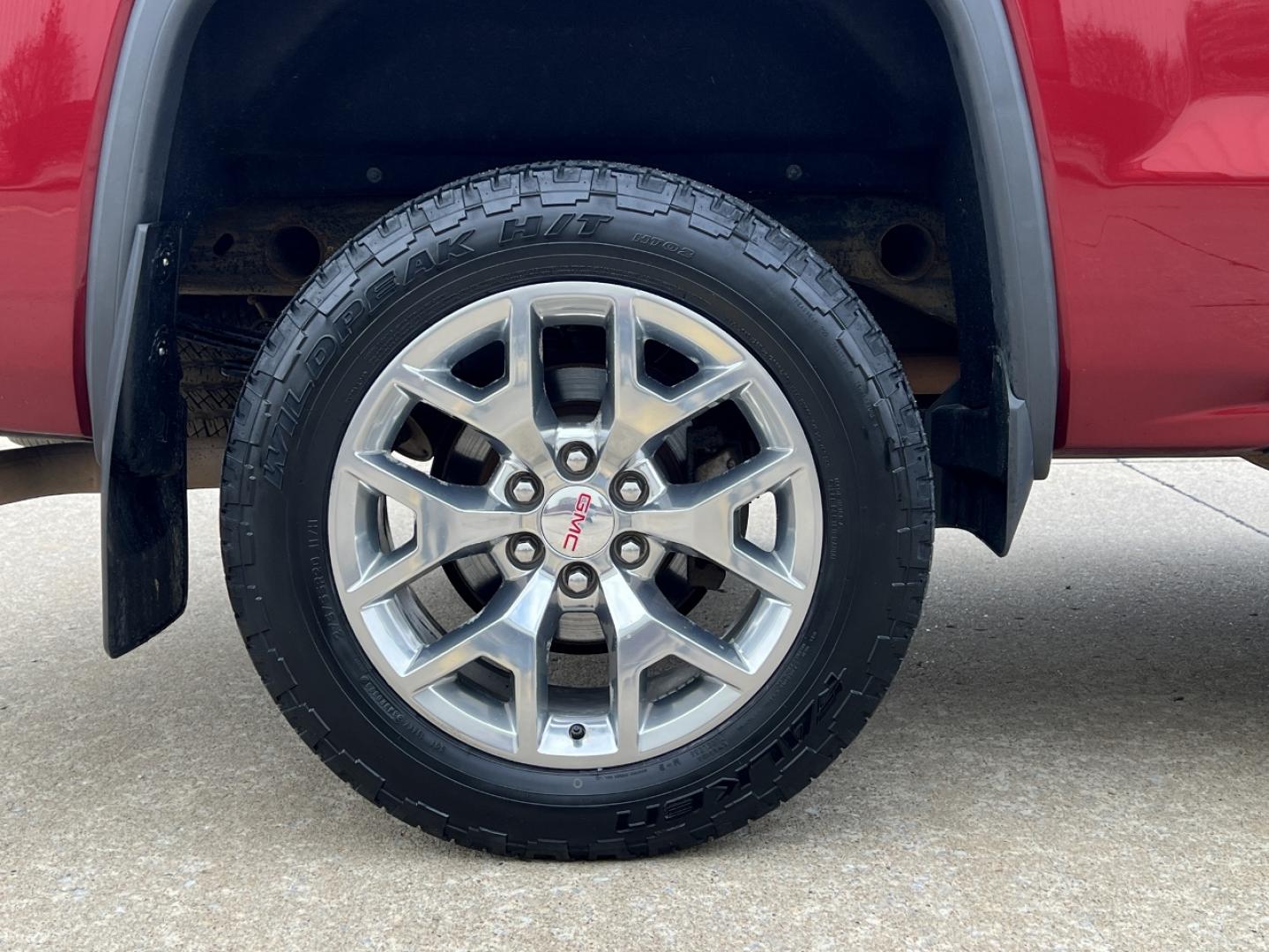 2018 MAROON /Black Leather GMC Sierra 1500 SLT Crew Cab Short Box 4WD (3GTU2NEC1JG) with an 5.3L V8 engine, Automatic transmission, located at 2990 Old Orchard Rd., Jackson, MO, 63755, 37.354214, -89.612106 - 2018 GMC Sierra 1500 SLT 1-Owner 151xxx miles 4x4 5.3L V8 Automatic Leather Navigation Power/Heated Seats Backup Camera Bluetooth Remote Start Cruise Power Windows/Locks/Mirrors We have financing available and we accept trades! Fill out a credit application on our website or come by to - Photo#36