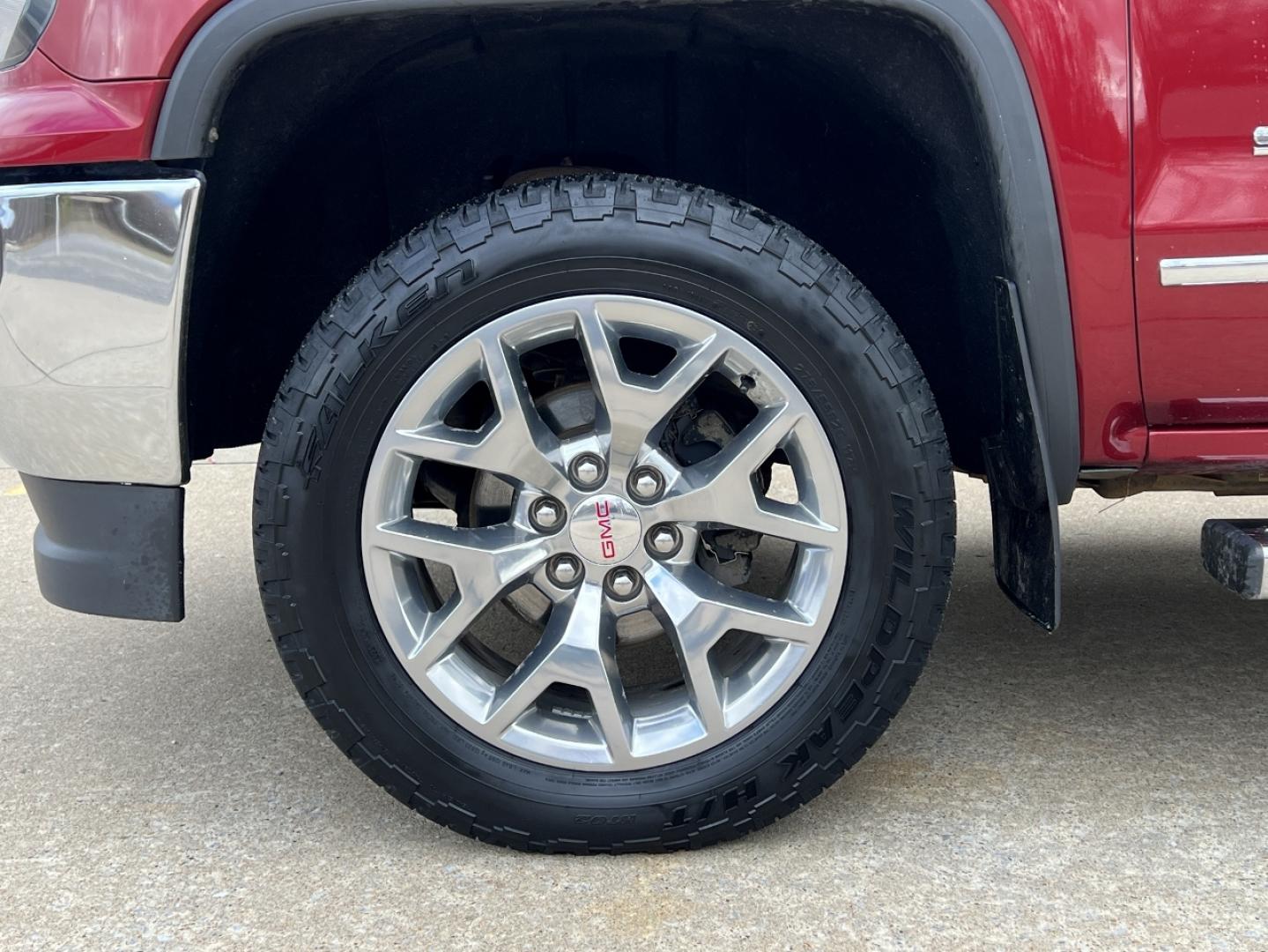 2018 MAROON /Black Leather GMC Sierra 1500 SLT Crew Cab Short Box 4WD (3GTU2NEC1JG) with an 5.3L V8 engine, Automatic transmission, located at 2990 Old Orchard Rd., Jackson, MO, 63755, 37.354214, -89.612106 - 2018 GMC Sierra 1500 SLT 1-Owner 151xxx miles 4x4 5.3L V8 Automatic Leather Navigation Power/Heated Seats Backup Camera Bluetooth Remote Start Cruise Power Windows/Locks/Mirrors We have financing available and we accept trades! Fill out a credit application on our website or come by to - Photo#34