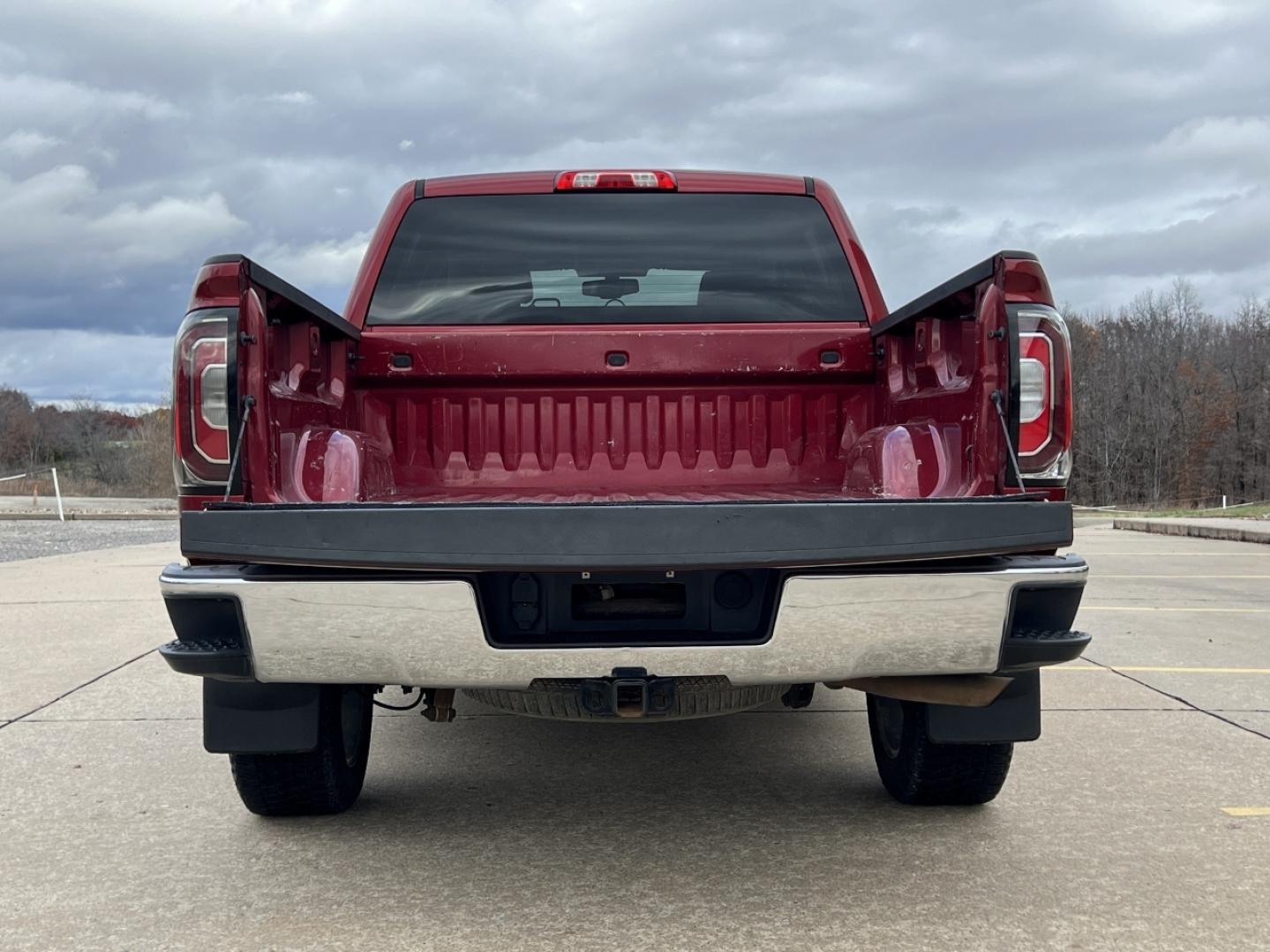 2018 MAROON /Black Leather GMC Sierra 1500 SLT Crew Cab Short Box 4WD (3GTU2NEC1JG) with an 5.3L V8 engine, Automatic transmission, located at 2990 Old Orchard Rd., Jackson, MO, 63755, 37.354214, -89.612106 - 2018 GMC Sierra 1500 SLT 1-Owner 151xxx miles 4x4 5.3L V8 Automatic Leather Navigation Power/Heated Seats Backup Camera Bluetooth Remote Start Cruise Power Windows/Locks/Mirrors We have financing available and we accept trades! Fill out a credit application on our website or come by to - Photo#21