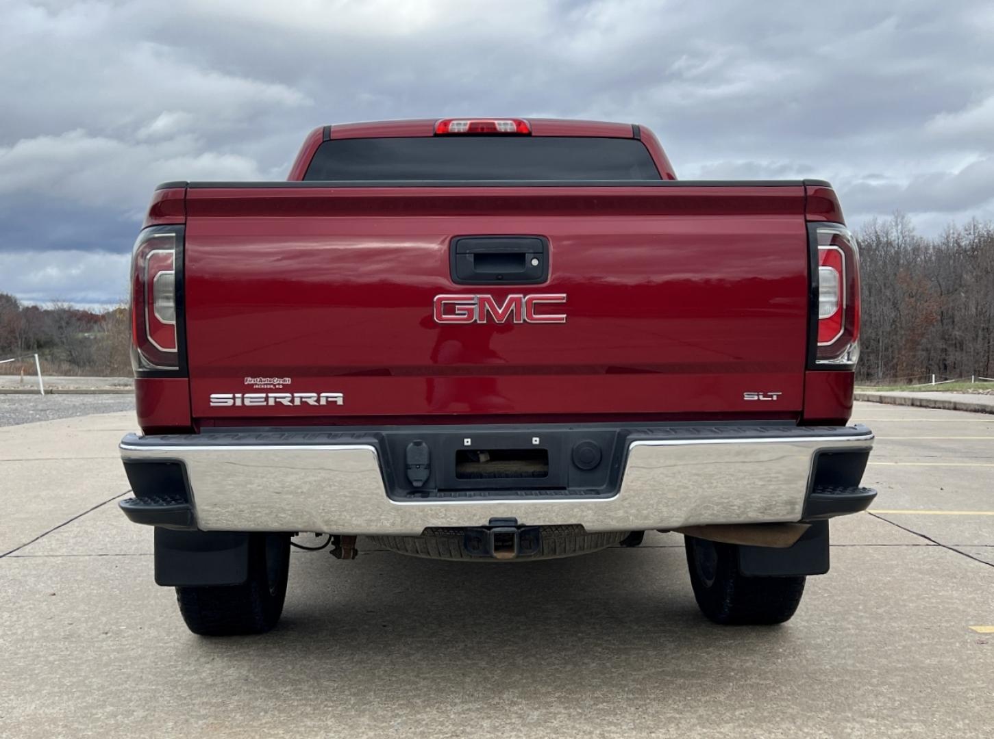 2018 MAROON /Black Leather GMC Sierra 1500 SLT Crew Cab Short Box 4WD (3GTU2NEC1JG) with an 5.3L V8 engine, Automatic transmission, located at 2990 Old Orchard Rd., Jackson, MO, 63755, 37.354214, -89.612106 - 2018 GMC Sierra 1500 SLT 1-Owner 151xxx miles 4x4 5.3L V8 Automatic Leather Navigation Power/Heated Seats Backup Camera Bluetooth Remote Start Cruise Power Windows/Locks/Mirrors We have financing available and we accept trades! Fill out a credit application on our website or come by to - Photo#12