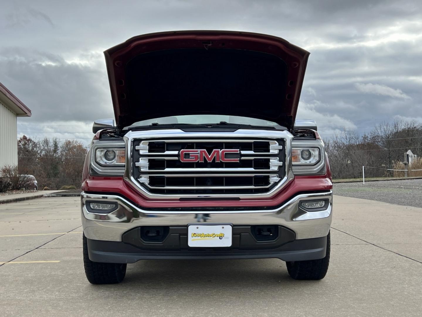 2018 MAROON /Black Leather GMC Sierra 1500 SLT Crew Cab Short Box 4WD (3GTU2NEC1JG) with an 5.3L V8 engine, Automatic transmission, located at 2990 Old Orchard Rd., Jackson, MO, 63755, 37.354214, -89.612106 - 2018 GMC Sierra 1500 SLT 1-Owner 151xxx miles 4x4 5.3L V8 Automatic Leather Navigation Power/Heated Seats Backup Camera Bluetooth Remote Start Cruise Power Windows/Locks/Mirrors We have financing available and we accept trades! Fill out a credit application on our website or come by to - Photo#31