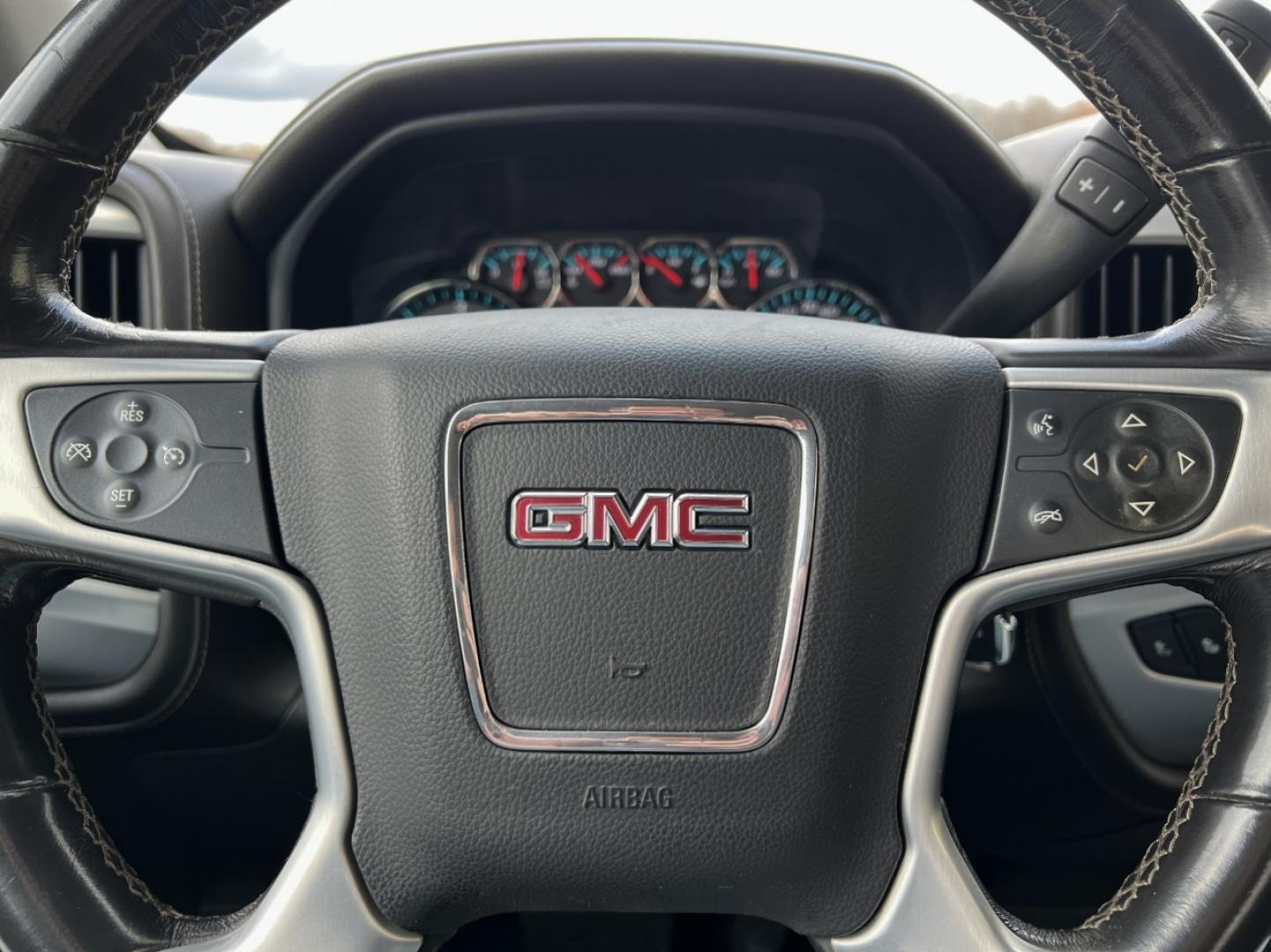 2018 MAROON /Black Leather GMC Sierra 1500 SLT Crew Cab Short Box 4WD (3GTU2NEC1JG) with an 5.3L V8 engine, Automatic transmission, located at 2990 Old Orchard Rd., Jackson, MO, 63755, 37.354214, -89.612106 - 2018 GMC Sierra 1500 SLT 1-Owner 151xxx miles 4x4 5.3L V8 Automatic Leather Navigation Power/Heated Seats Backup Camera Bluetooth Remote Start Cruise Power Windows/Locks/Mirrors We have financing available and we accept trades! Fill out a credit application on our website or come by to - Photo#24