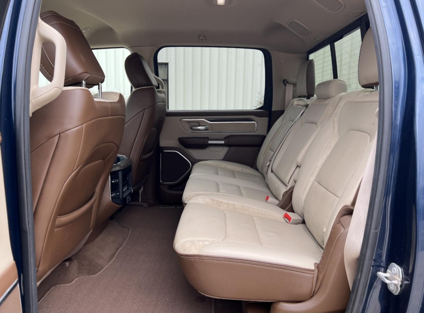 2019 BLUE /Tan Leather RAM 1500 Laramie Crew Cab SWB 4WD (1C6SRFJTXKN) with an 5.7L V8 engine, Automatic transmission, located at 2990 Old Orchard Rd., Jackson, MO, 63755, 37.354214, -89.612106 - 2019 Ram 1500 Laramie 1-Owner 126xxx miles 4x4 5.7L V8 Automatic Leather Navigation Power/Heated/Cooled Seats Heated Rear Seats Heated Steering Wheel Backup Camera Bluetooth Remote Start Cruise Power Windows/Locks/Mirrors We have financing available and we accept trades! Fill out a c - Photo#20