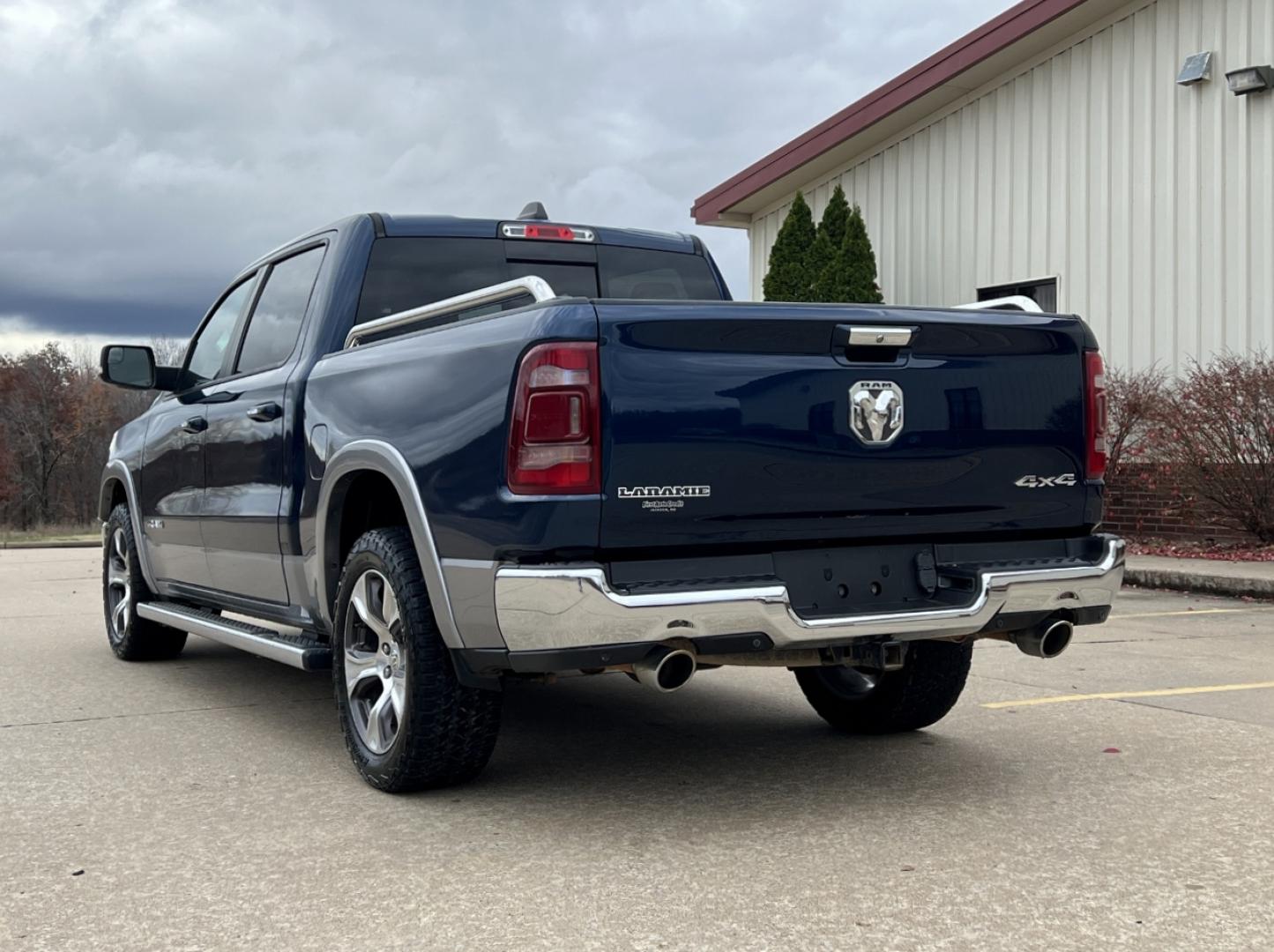 2019 BLUE /Tan Leather RAM 1500 Laramie Crew Cab SWB 4WD (1C6SRFJTXKN) with an 5.7L V8 engine, Automatic transmission, located at 2990 Old Orchard Rd., Jackson, MO, 63755, 37.354214, -89.612106 - 2019 Ram 1500 Laramie 1-Owner 126xxx miles 4x4 5.7L V8 Automatic Leather Navigation Power/Heated/Cooled Seats Heated Rear Seats Heated Steering Wheel Backup Camera Bluetooth Remote Start Cruise Power Windows/Locks/Mirrors We have financing available and we accept trades! Fill out a c - Photo#13