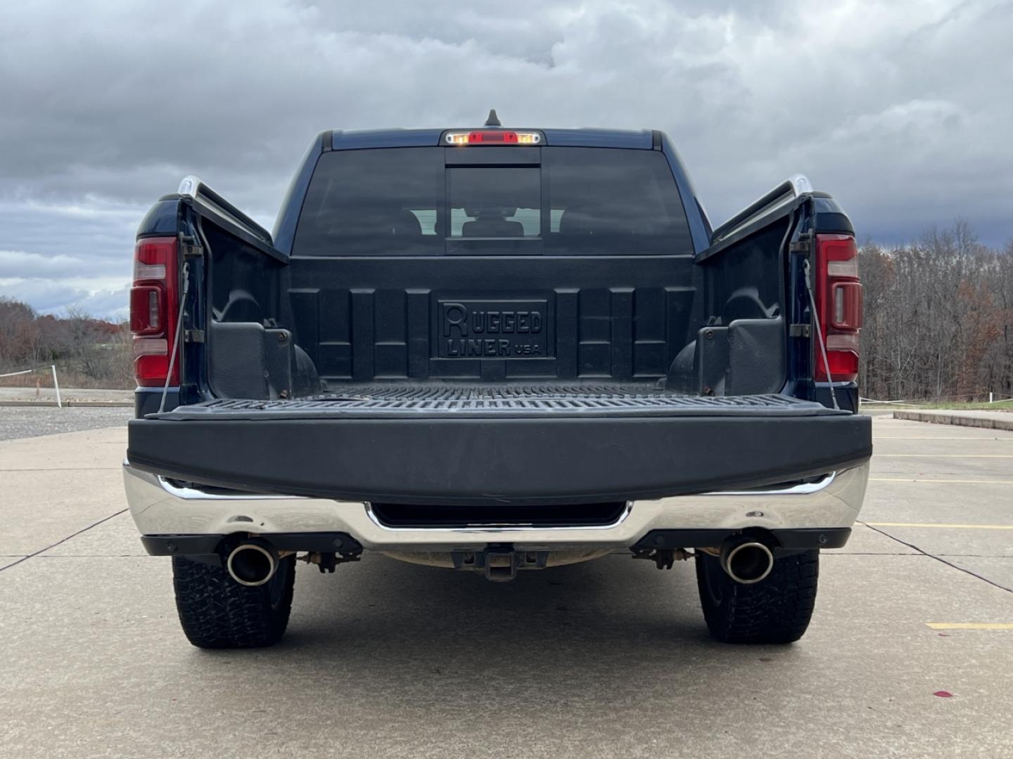 2019 BLUE /Tan Leather RAM 1500 Laramie Crew Cab SWB 4WD (1C6SRFJTXKN) with an 5.7L V8 engine, Automatic transmission, located at 2990 Old Orchard Rd., Jackson, MO, 63755, 37.354214, -89.612106 - 2019 Ram 1500 Laramie 1-Owner 126xxx miles 4x4 5.7L V8 Automatic Leather Navigation Power/Heated/Cooled Seats Heated Rear Seats Heated Steering Wheel Backup Camera Bluetooth Remote Start Cruise Power Windows/Locks/Mirrors We have financing available and we accept trades! Fill out a c - Photo#22