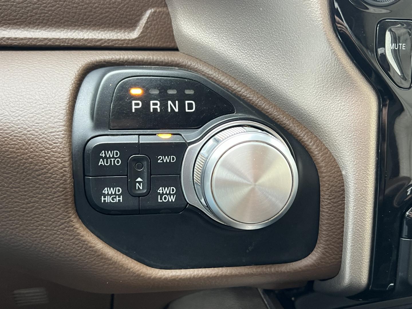 2019 BLUE /Tan Leather RAM 1500 Laramie Crew Cab SWB 4WD (1C6SRFJTXKN) with an 5.7L V8 engine, Automatic transmission, located at 2990 Old Orchard Rd., Jackson, MO, 63755, 37.354214, -89.612106 - 2019 Ram 1500 Laramie 1-Owner 126xxx miles 4x4 5.7L V8 Automatic Leather Navigation Power/Heated/Cooled Seats Heated Rear Seats Heated Steering Wheel Backup Camera Bluetooth Remote Start Cruise Power Windows/Locks/Mirrors We have financing available and we accept trades! Fill out a c - Photo#2