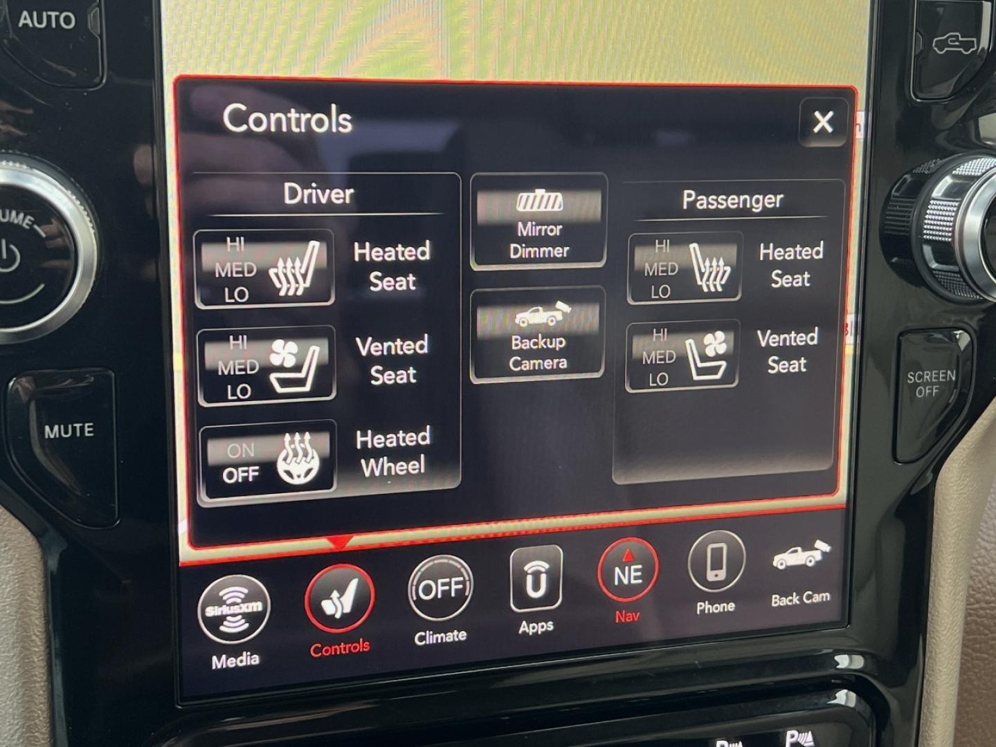 2019 BLUE /Tan Leather RAM 1500 Laramie Crew Cab SWB 4WD (1C6SRFJTXKN) with an 5.7L V8 engine, Automatic transmission, located at 2990 Old Orchard Rd., Jackson, MO, 63755, 37.354214, -89.612106 - 2019 Ram 1500 Laramie 1-Owner 126xxx miles 4x4 5.7L V8 Automatic Leather Navigation Power/Heated/Cooled Seats Heated Rear Seats Heated Steering Wheel Backup Camera Bluetooth Remote Start Cruise Power Windows/Locks/Mirrors We have financing available and we accept trades! Fill out a c - Photo#4