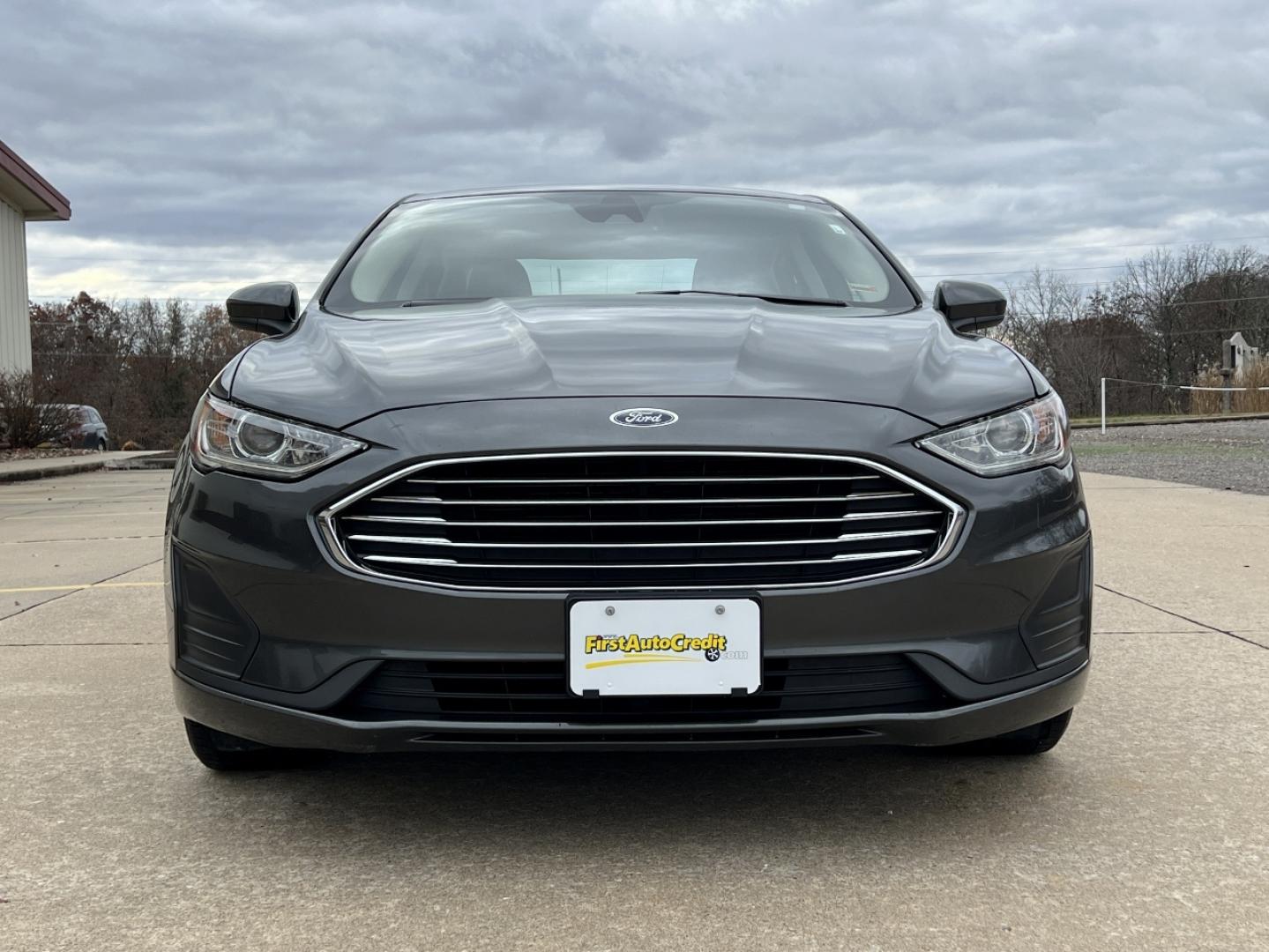 2020 GRAY /Black Cloth Ford Fusion SE (3FA6P0HD7LR) with an 1.5L 4 Cyl. engine, Automatic transmission, located at 2990 Old Orchard Rd., Jackson, MO, 63755, 37.354214, -89.612106 - 2020 Ford Fusion SE 1-Owner Only 40xxx miles Front Wheel Drive 1.5L 4 Cyl. Automatic Backup Camera Power Driver Seat Bluetooth Cruise Power Windows/Locks/Mirrors We have financing available and we accept trades! Fill out a credit application on our website or come by today! If you have a - Photo#10