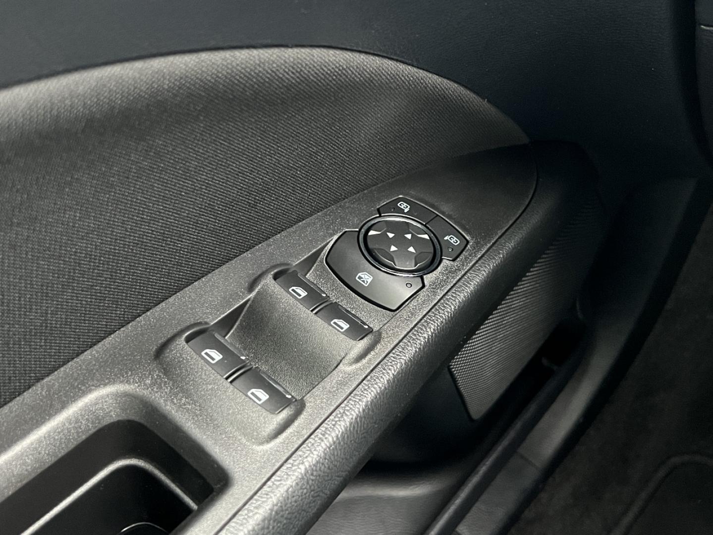 2020 GRAY /Black Cloth Ford Fusion SE (3FA6P0HD7LR) with an 1.5L 4 Cyl. engine, Automatic transmission, located at 2990 Old Orchard Rd., Jackson, MO, 63755, 37.354214, -89.612106 - 2020 Ford Fusion SE 1-Owner Only 40xxx miles Front Wheel Drive 1.5L 4 Cyl. Automatic Backup Camera Power Driver Seat Bluetooth Cruise Power Windows/Locks/Mirrors We have financing available and we accept trades! Fill out a credit application on our website or come by today! If you have a - Photo#27