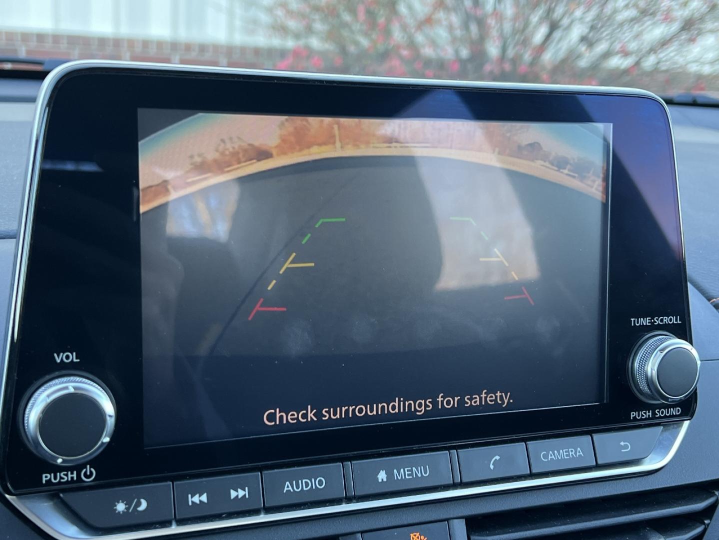 2022 BLACK /Black Leather Nissan Altima 2.5 SR (1N4BL4CVXNN) with an 2.5L 4 Cyl. engine, CVT transmission, located at 2990 Old Orchard Rd., Jackson, MO, 63755, 37.354214, -89.612106 - 2022 Nissan Altima SR 82xxx miles Front Wheel Drive 2.5L 4 Cyl. Automatic Leather Backup Camera Power Driver Seat Bluetooth Remote Start Cruise Power Windows/Locks/Mirrors We have financing available and we accept trades! Fill out a credit application on our website or come by today! If - Photo#2